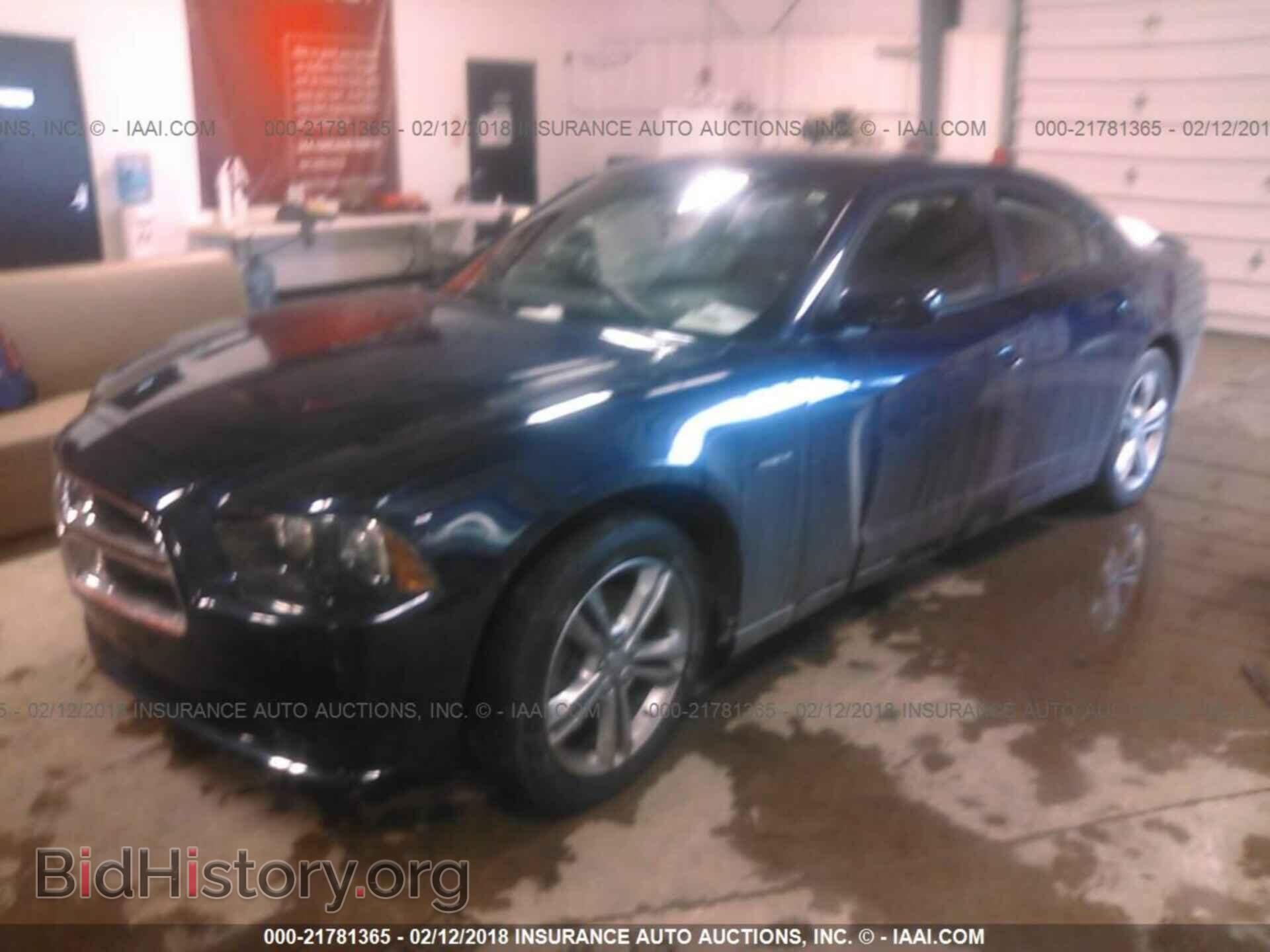 2013 Dodge Charger - VIN: 2C3CDXDTXDH678856 - Photo 2