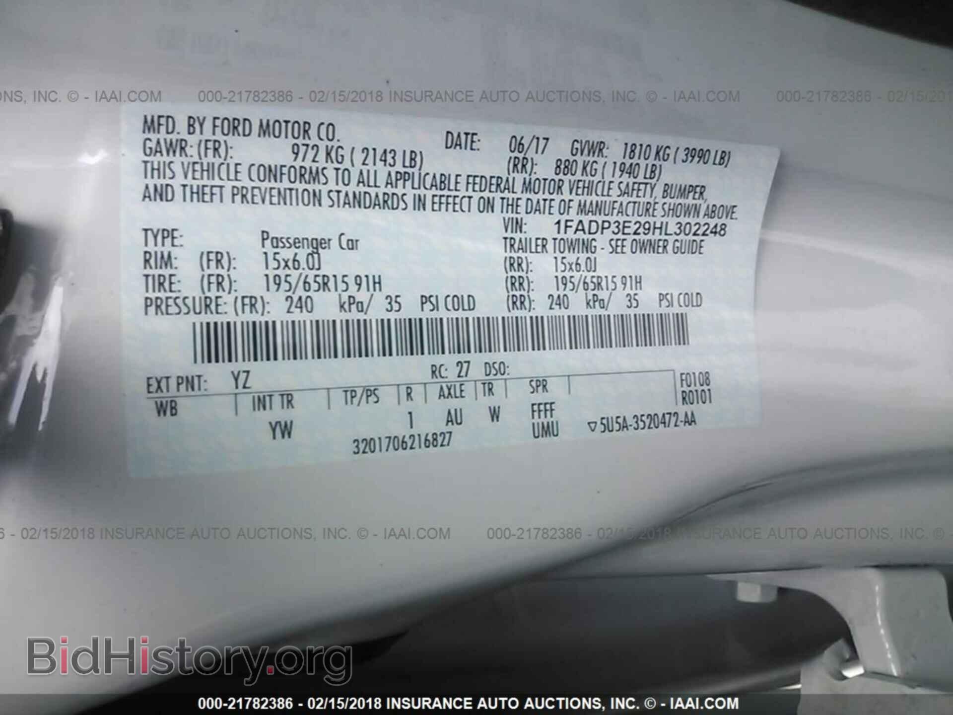 2017 Ford Focus - VIN: 1FADP3E29HL302248 - Photo 9