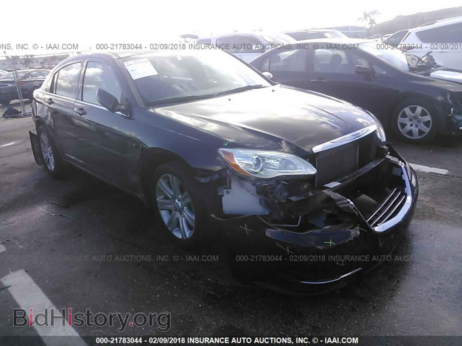 Photo 1C3CCBAB3DN765264 - Chrysler 200 2013