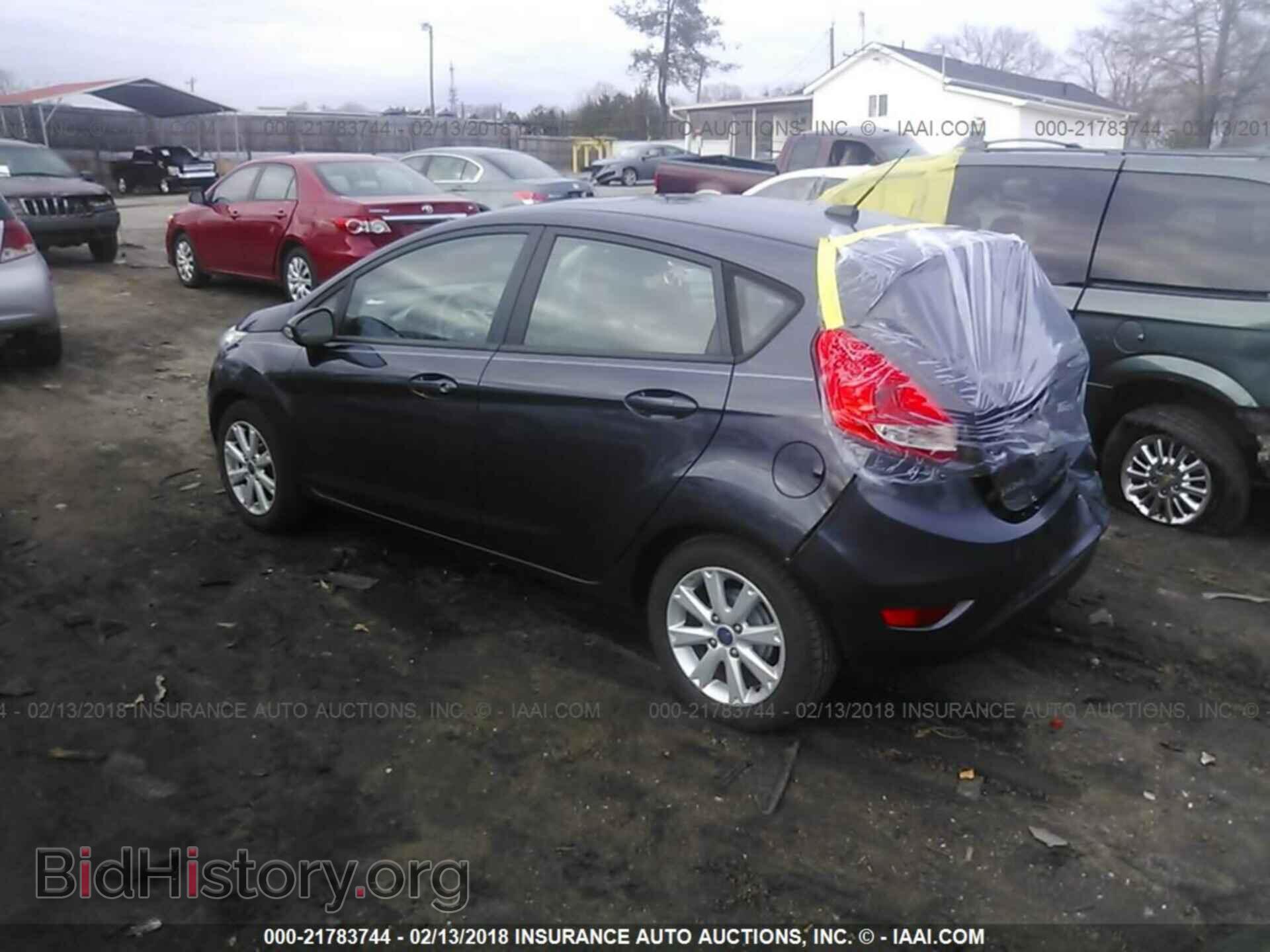 2013 Ford Fiesta - VIN: 3FADP4EJ0DM108794 - Фото 3