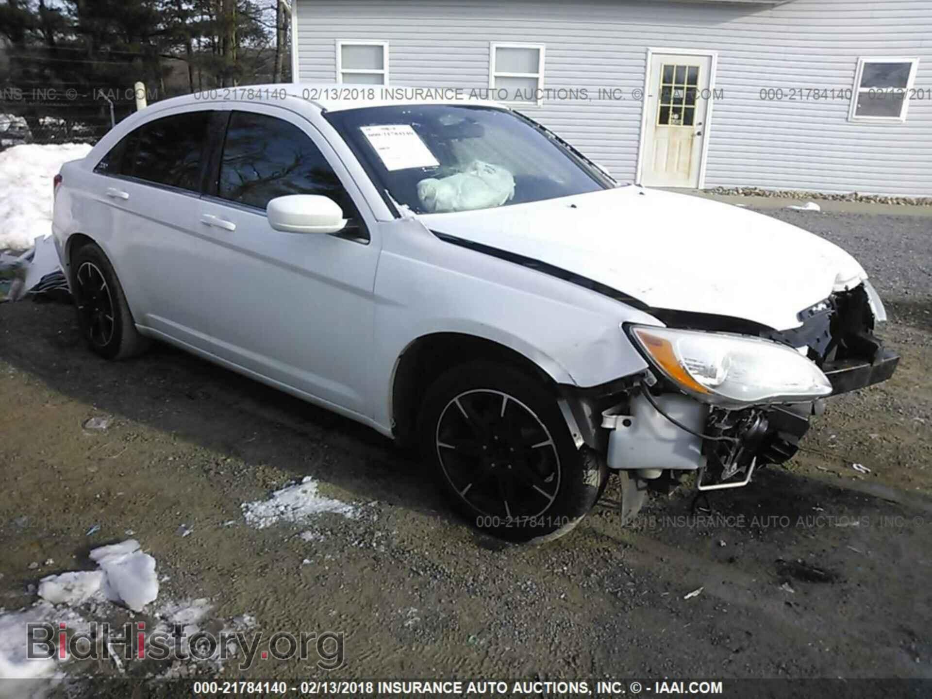 Photo 1C3CCBAB3EN123600 - Chrysler 200 2014