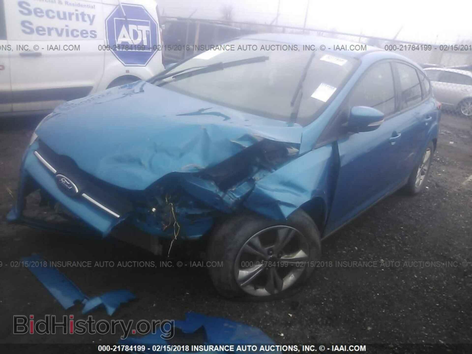 2014 Ford Focus - VIN: 1FADP3K28EL193281 - Фото 2