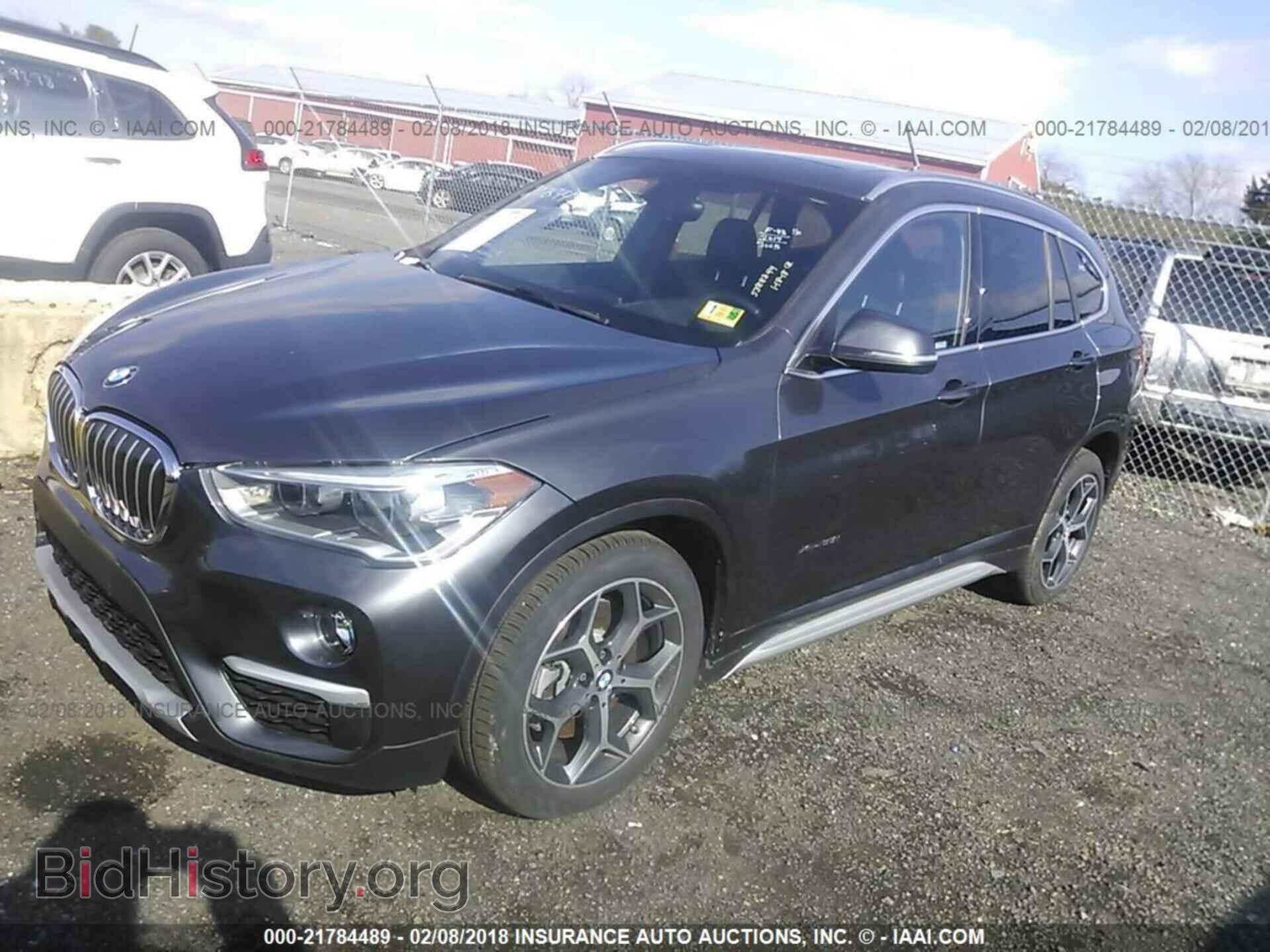 2017 Bmw X1 - VIN: WBXHT3C32H5F68367 - Фото 2