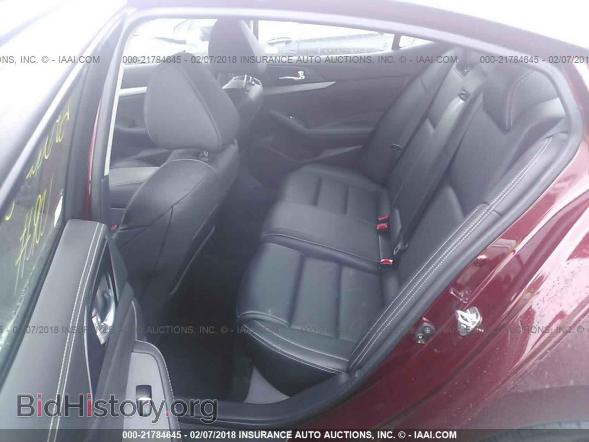 2017 Nissan Maxima - VIN: 1N4AA6AP2HC446151 - Photo 8