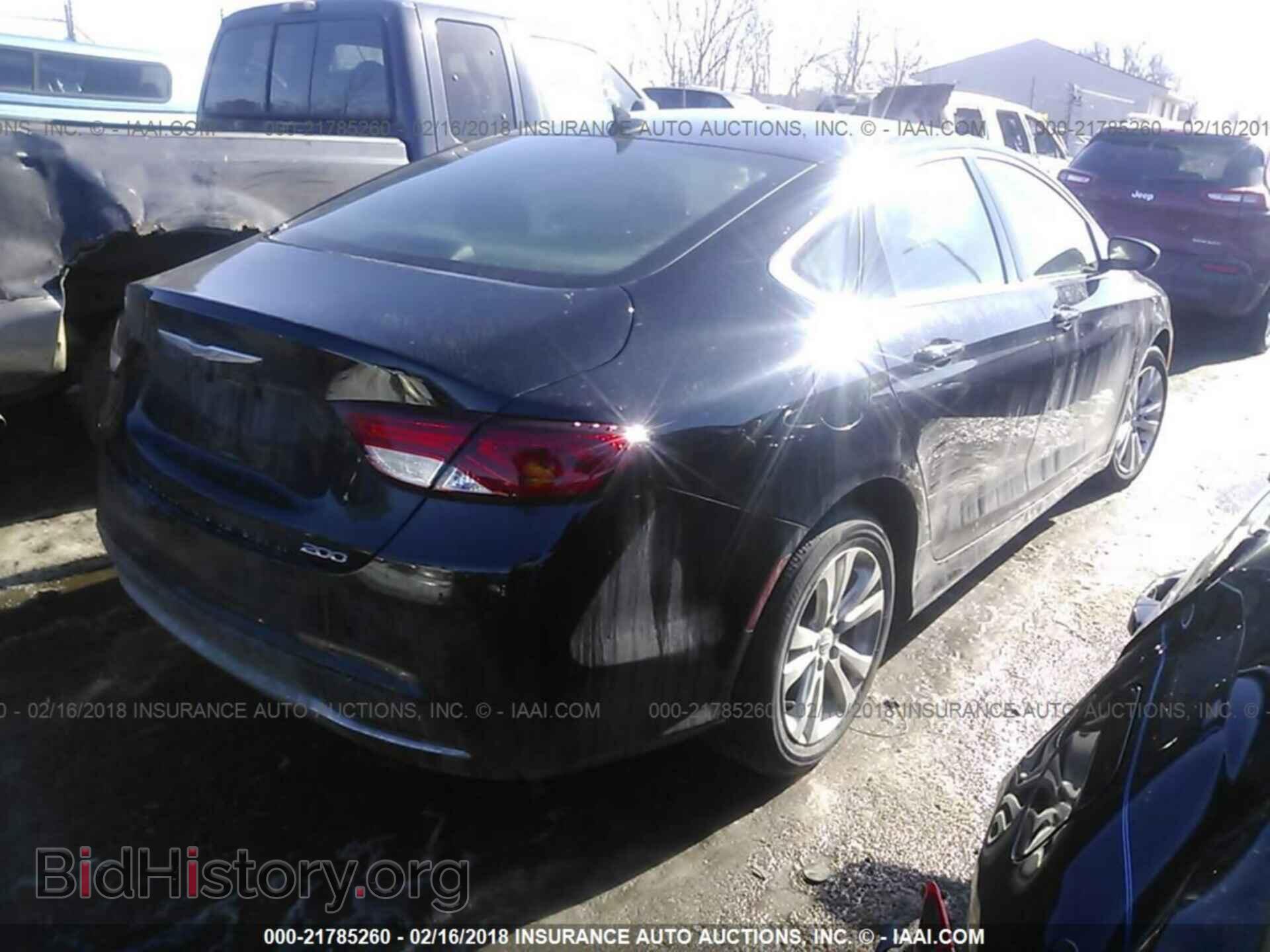 2015 Chrysler 200 - VIN: 1C3CCCAB3FN699906 - Фото 4