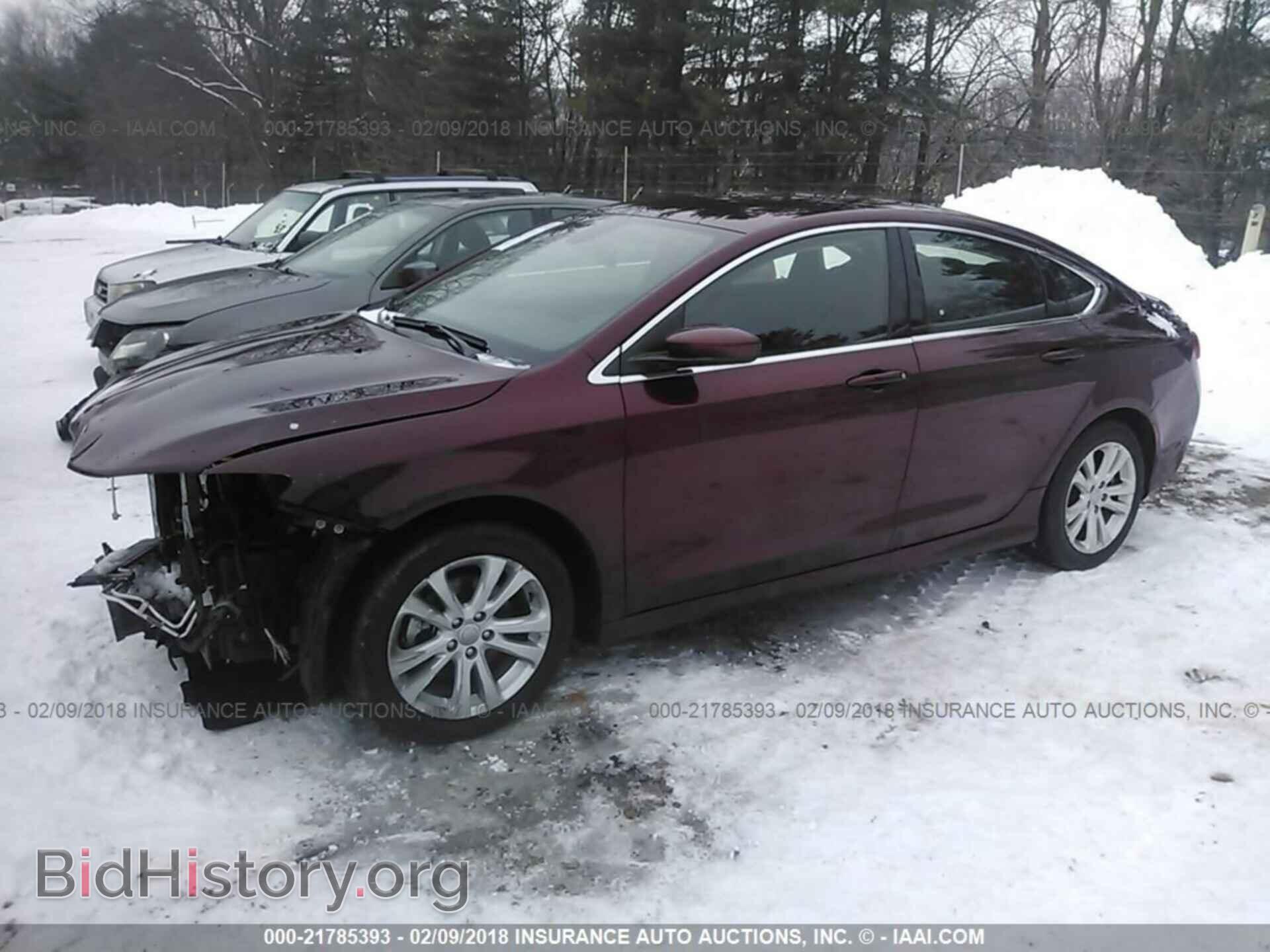 2016 Chrysler 200 - VIN: 1C3CCCABXGN159504 - Photo 2