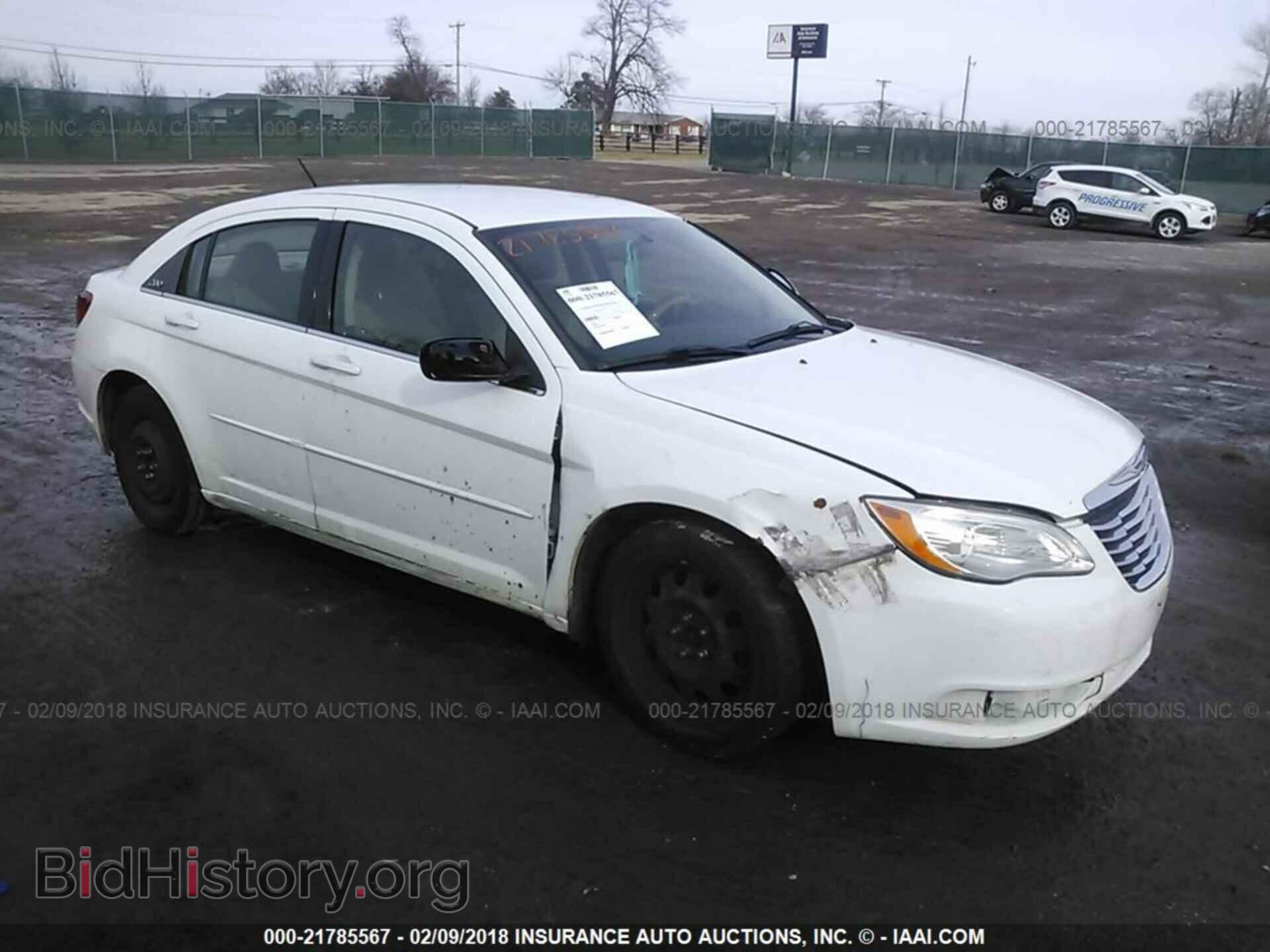 Photo 1C3BC4FB7BN553769 - Chrysler 200 2011