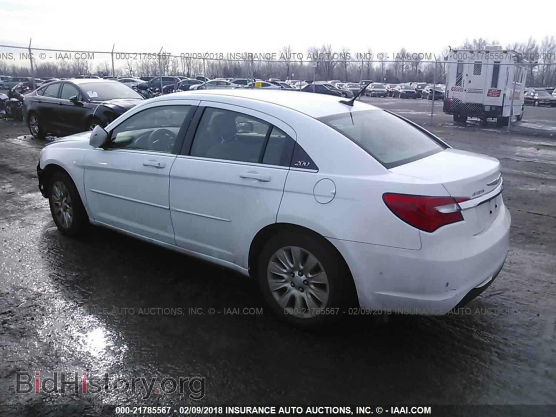 2011 Chrysler 200 - VIN: 1C3BC4FB7BN553769 - Photo 3