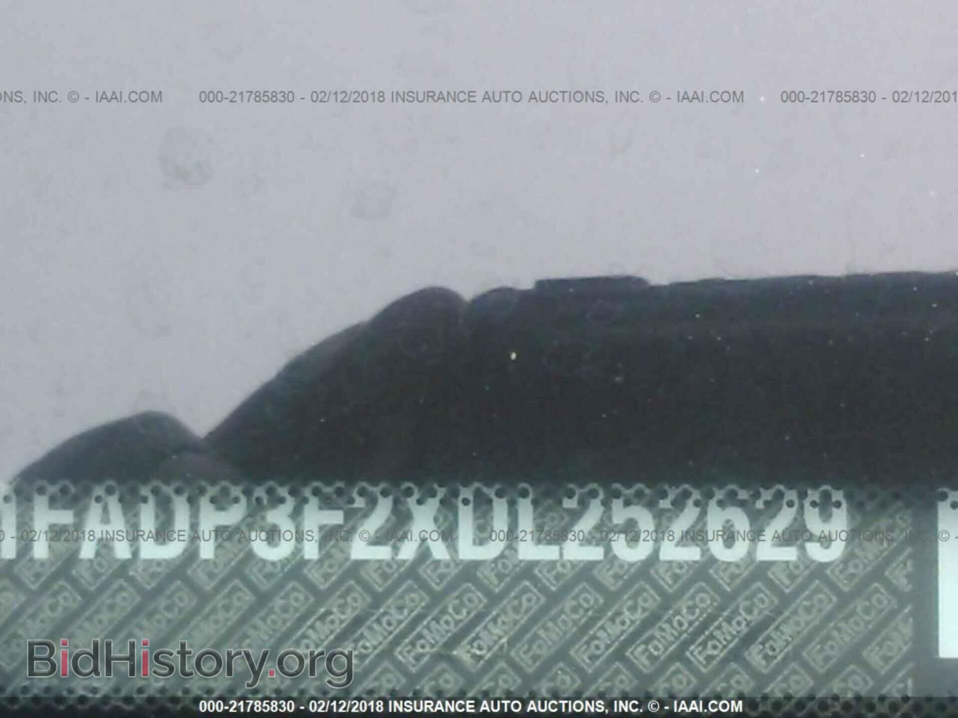 2013 Ford Focus - VIN: 1FADP3F2XDL252629 - Photo 9