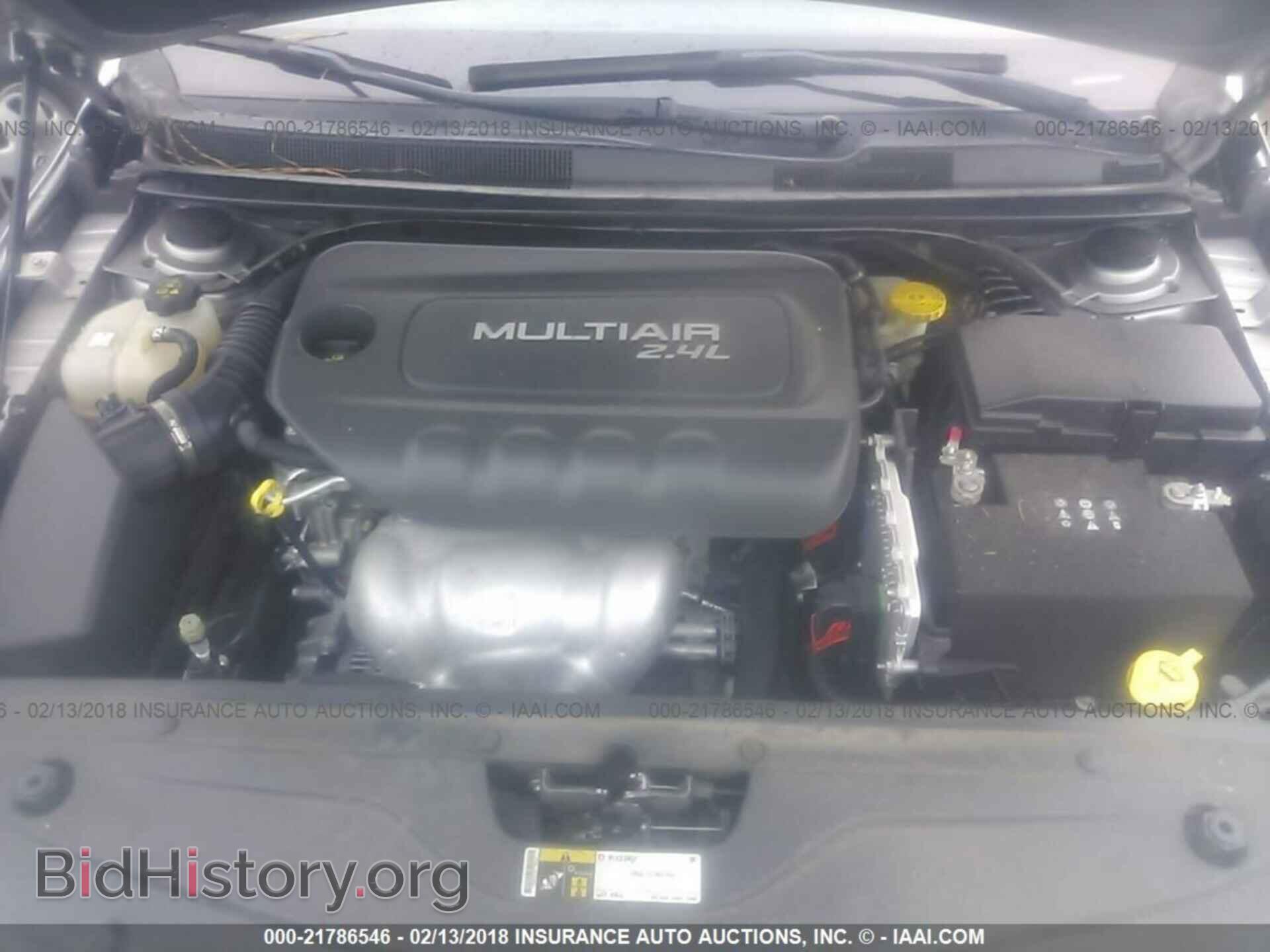 2015 Chrysler 200 - VIN: 1C3CCCAB7FN719543 - Photo 10