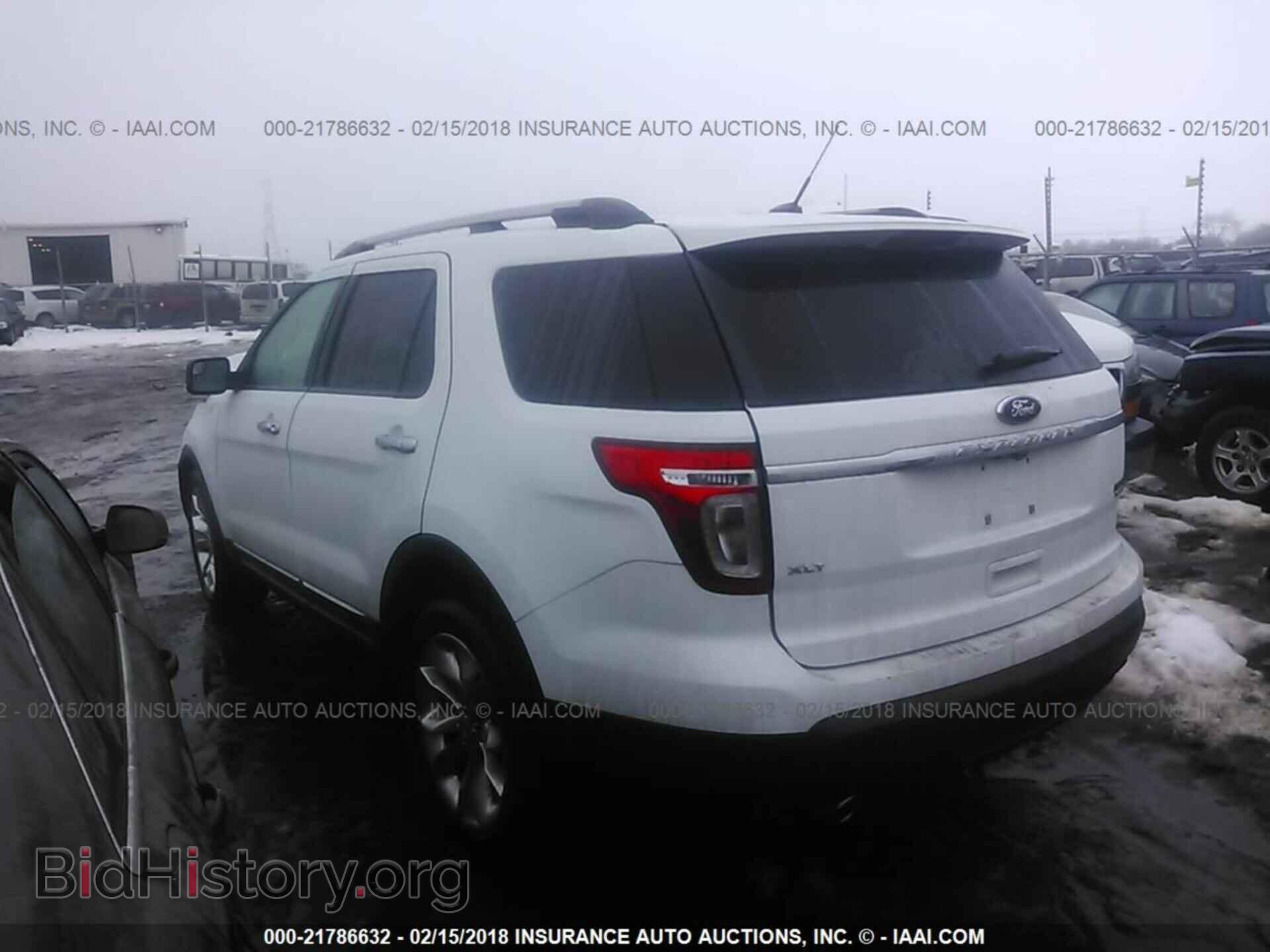 2014 Ford Explorer - VIN: 1FM5K8D85EGA97821 - Photo 3
