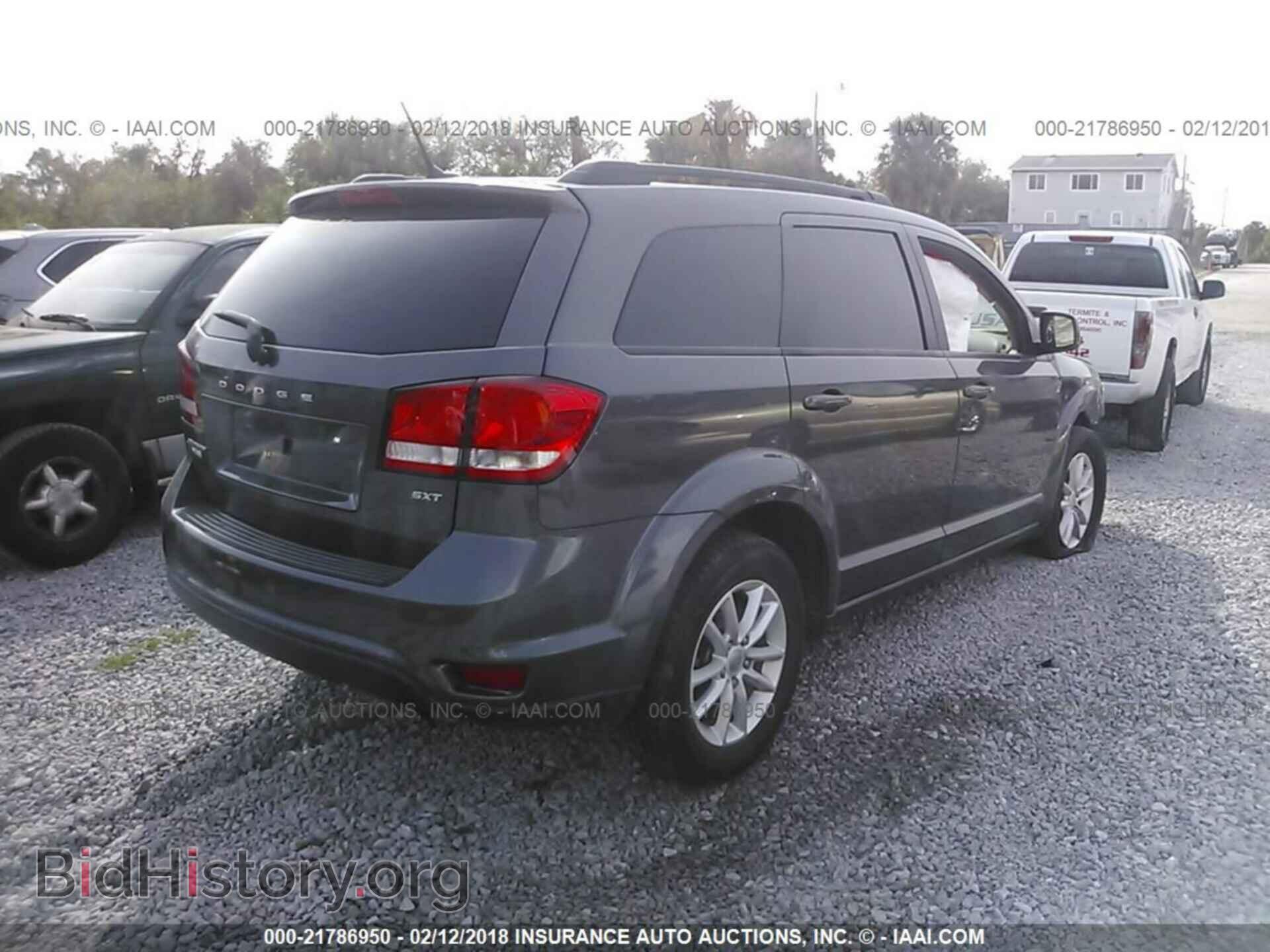 2015 Dodge Journey - VIN: 3C4PDCBB5FT586953 - Photo 4