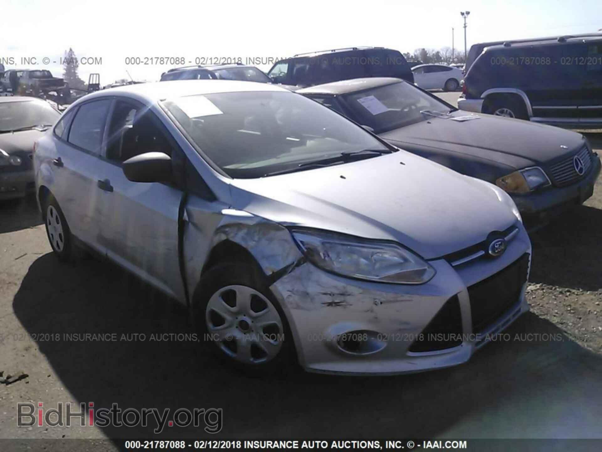 Photo 1FADP3E26DL307952 - Ford Focus 2013