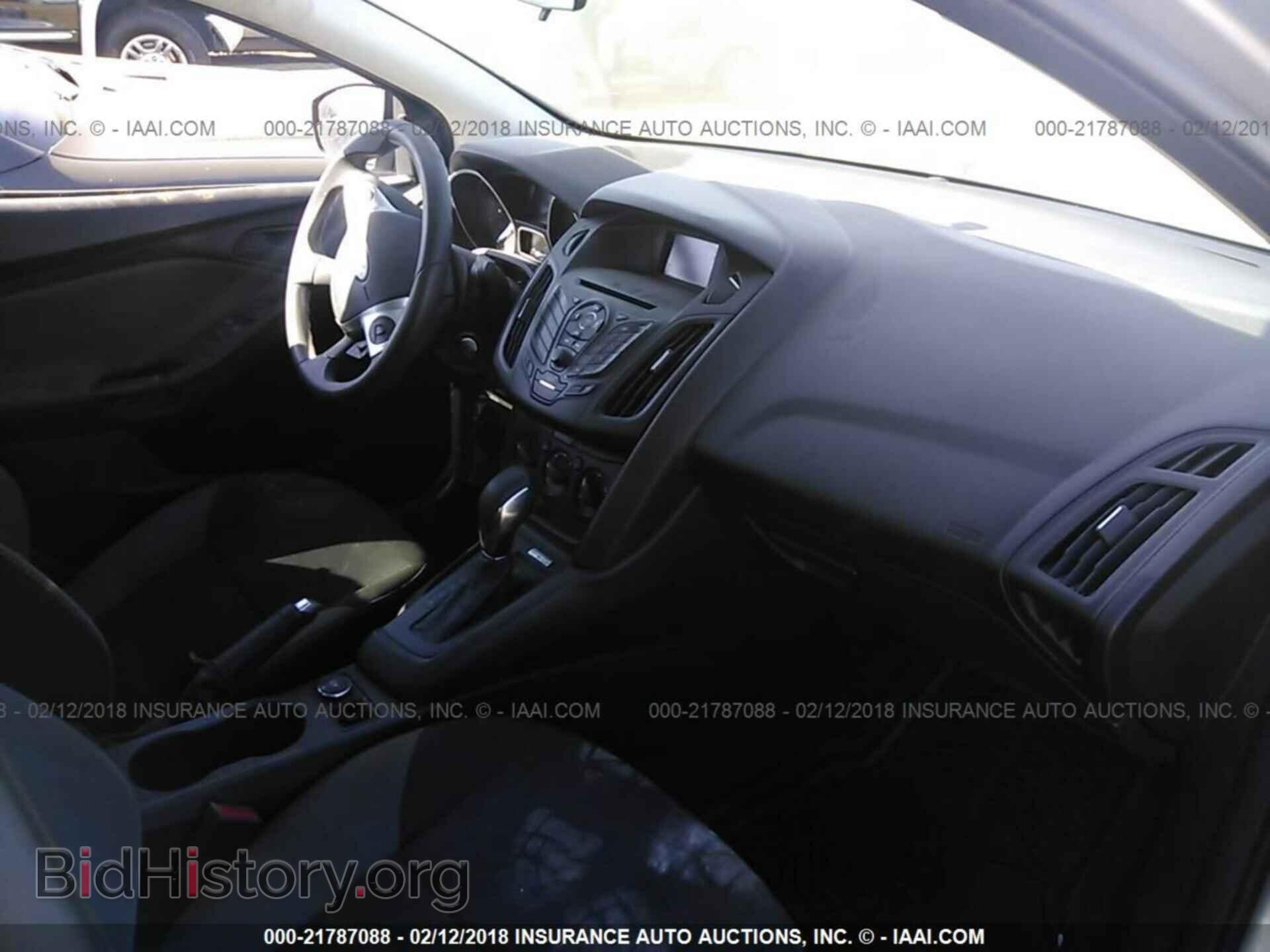 2013 Ford Focus - VIN: 1FADP3E26DL307952 - Photo 5