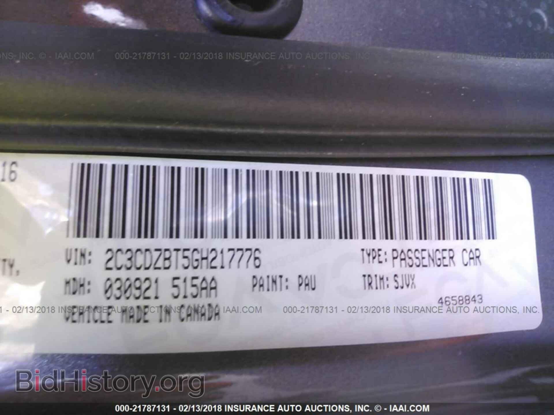 2016 Dodge Challenger - VIN: 2C3CDZBT5GH217776 - Photo 9