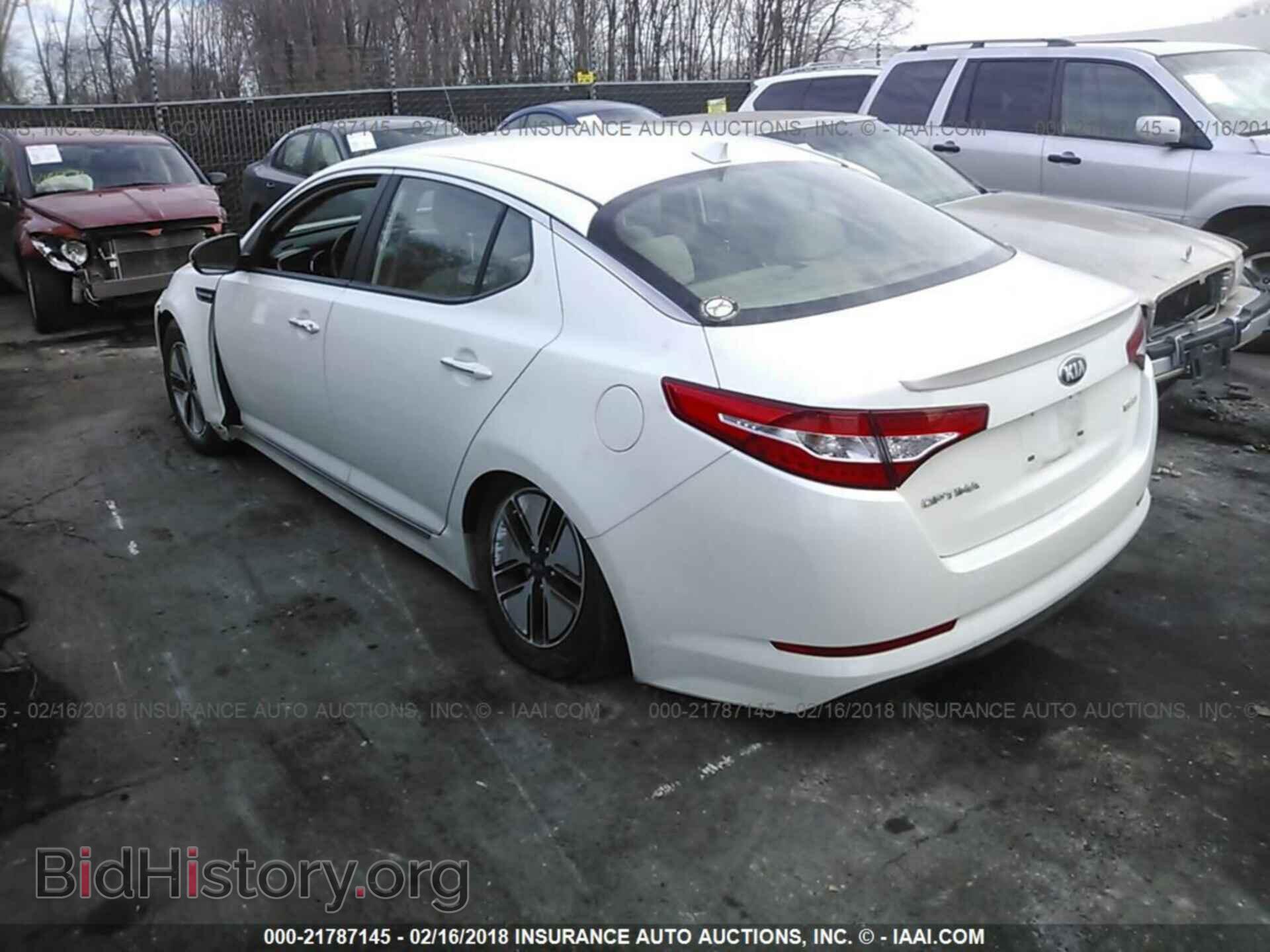 2012 Kia Optima - VIN: KNAGM4ADXC5026105 - Photo 3