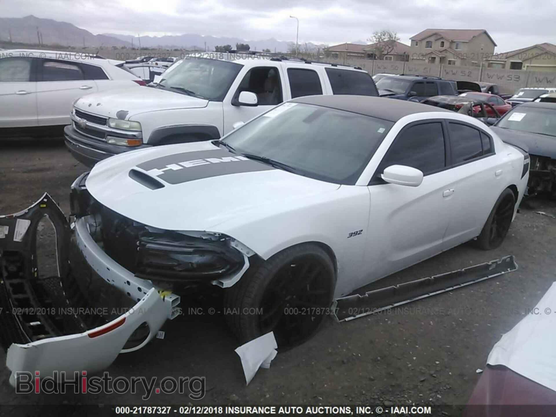 2017 Dodge Charger - VIN: 2C3CDXGJ7HH589732 - Фото 2