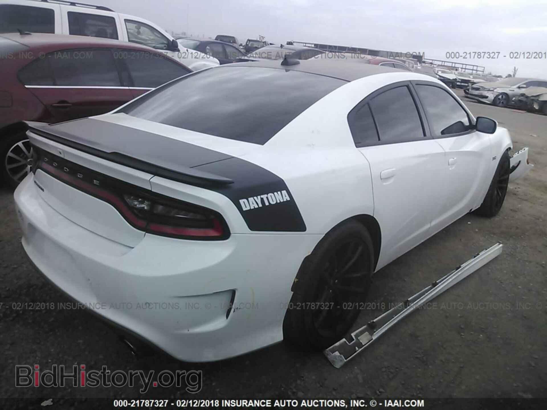 2017 Dodge Charger - VIN: 2C3CDXGJ7HH589732 - Фото 4