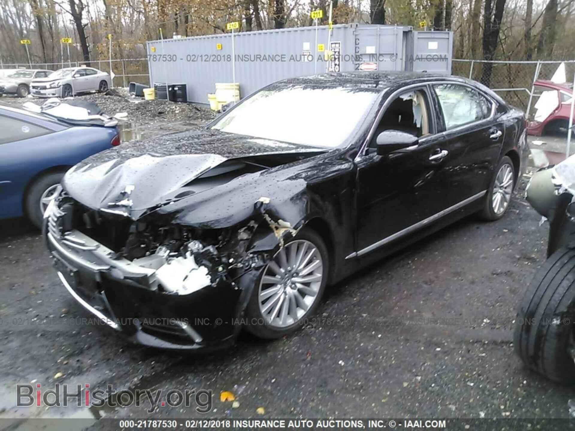 2014 Lexus Ls - VIN: JTHDL5EF8E5006897 - Photo 2