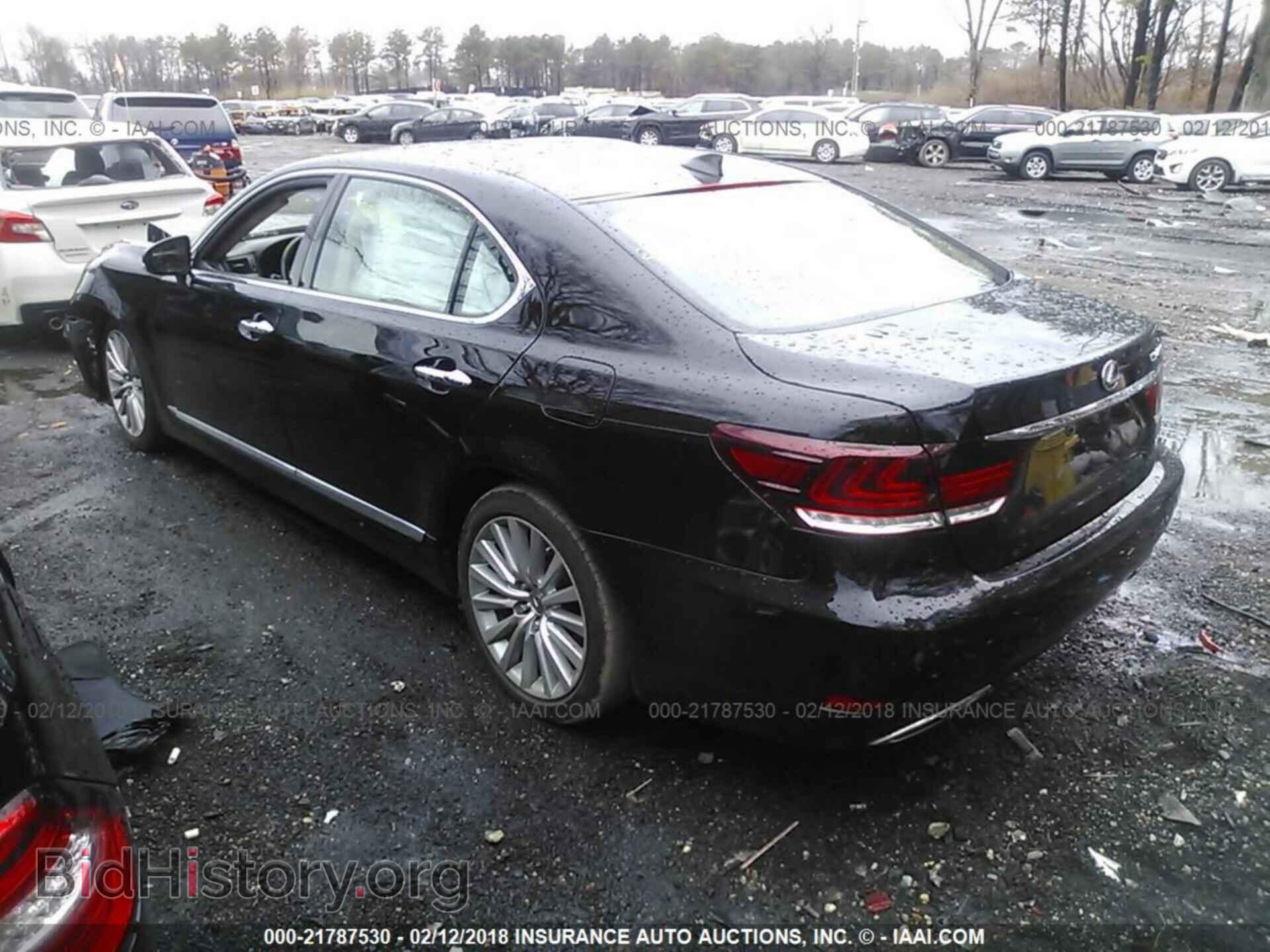 2014 Lexus Ls - VIN: JTHDL5EF8E5006897 - Photo 3