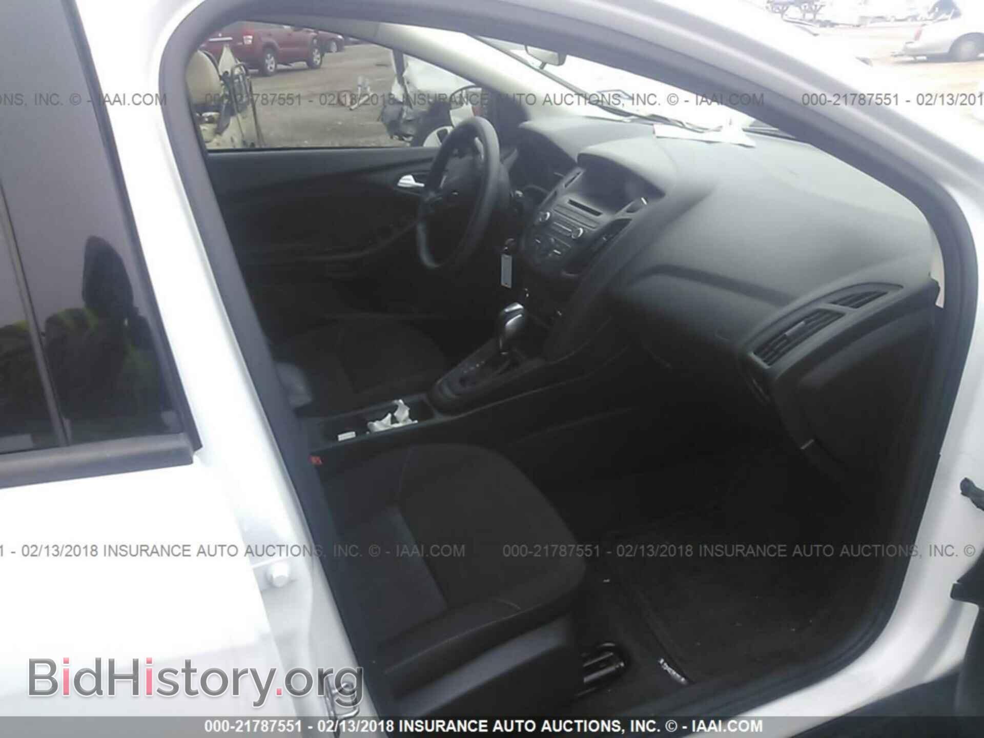 2015 Ford Focus - VIN: 1FADP3K23FL282094 - Photo 5