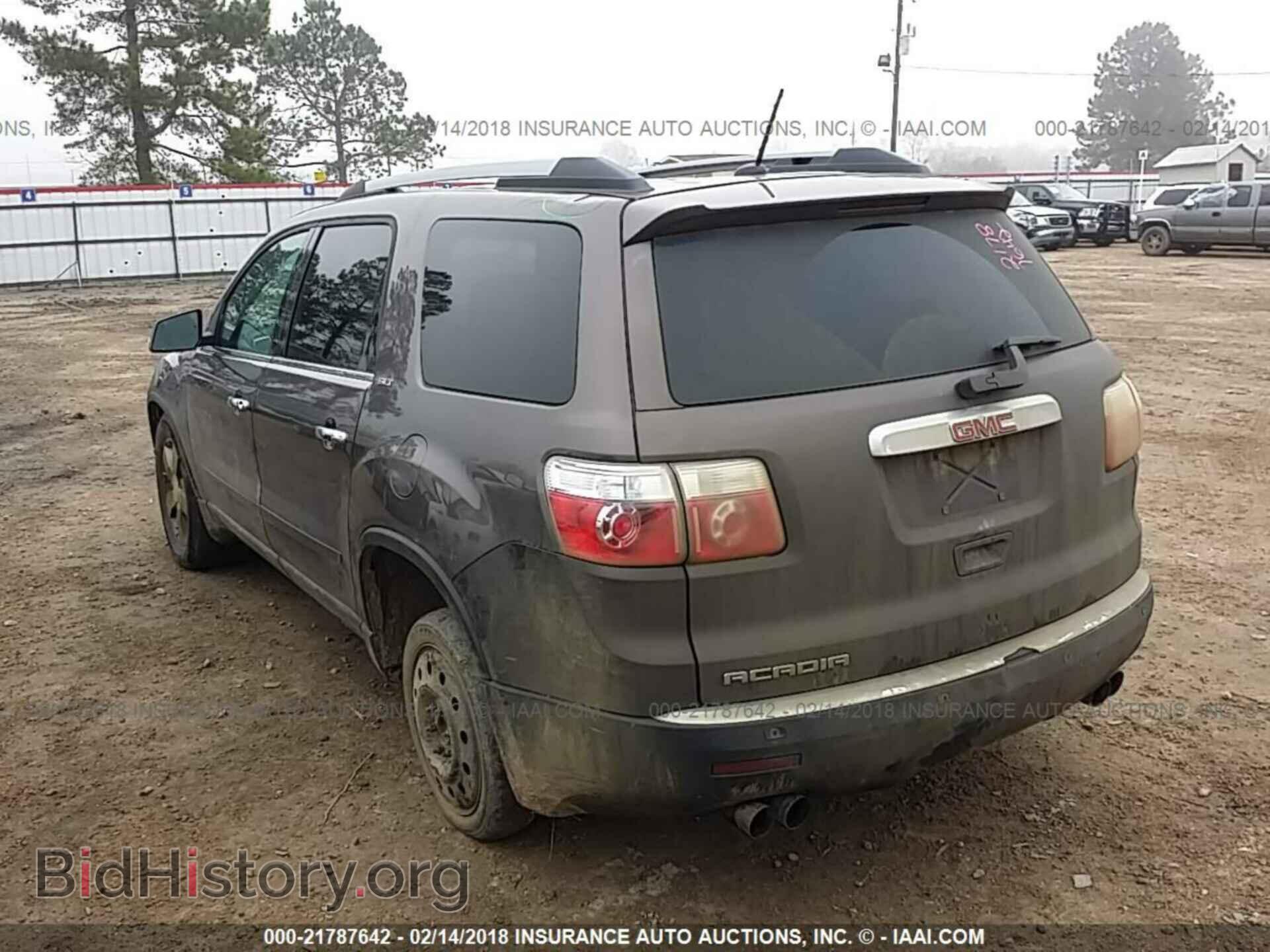 2011 Gmc Acadia - VIN: 1GKKRRED2BJ129776 - Фото 3