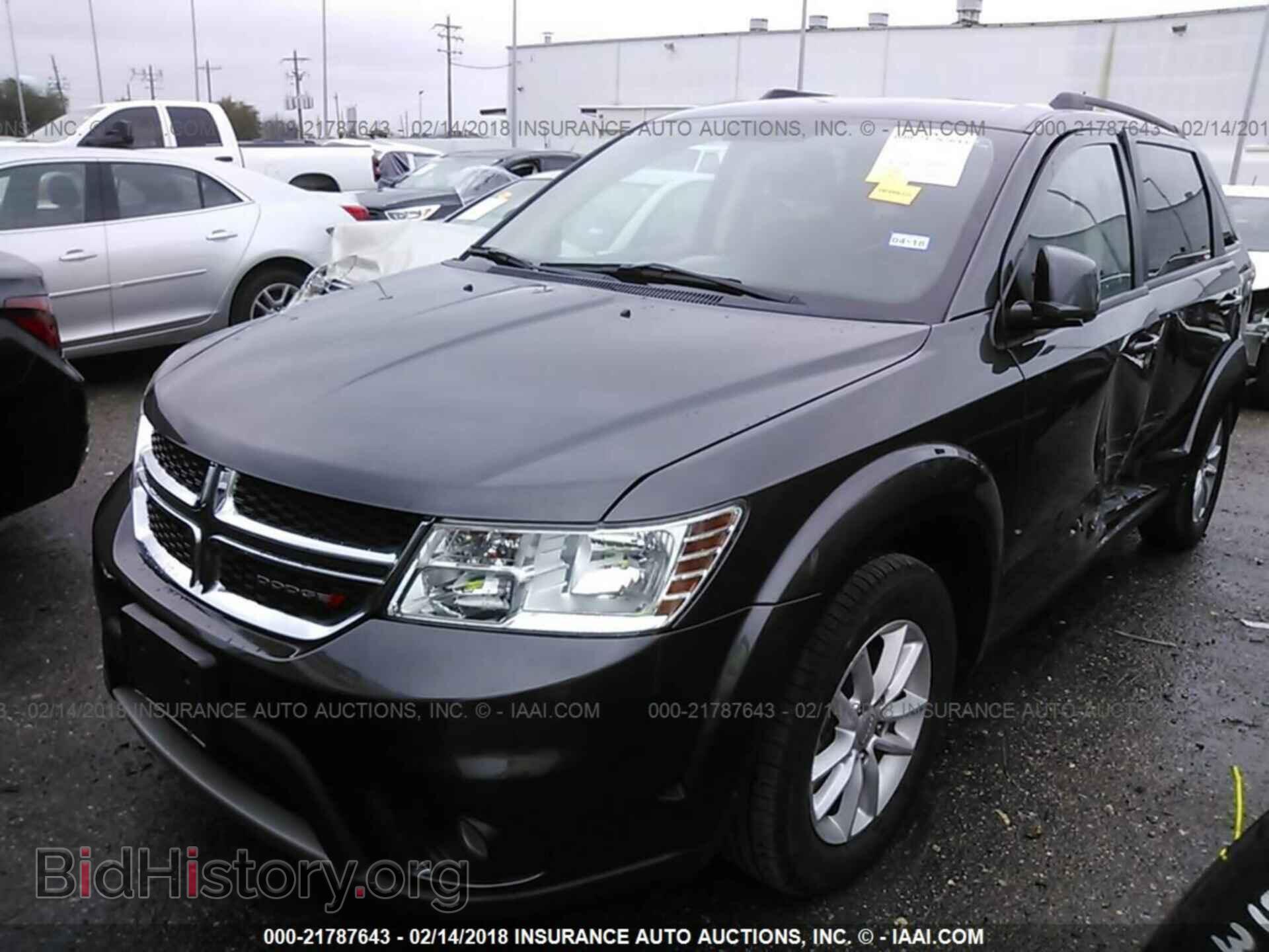 2015 Dodge Journey - VIN: 3C4PDCBGXFT658340 - Photo 2
