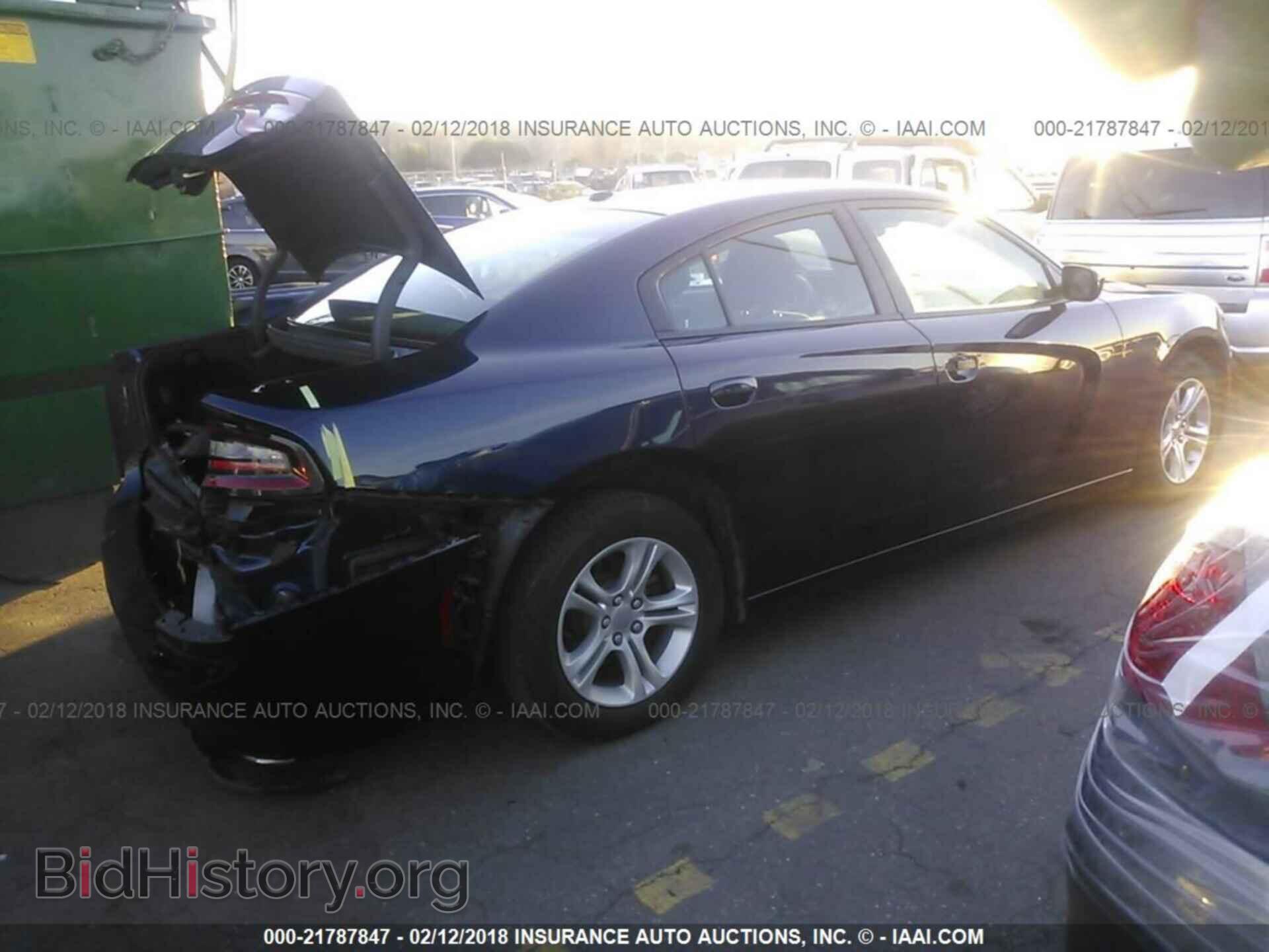 2015 Dodge Charger - VIN: 2C3CDXBG4FH861873 - Photo 4
