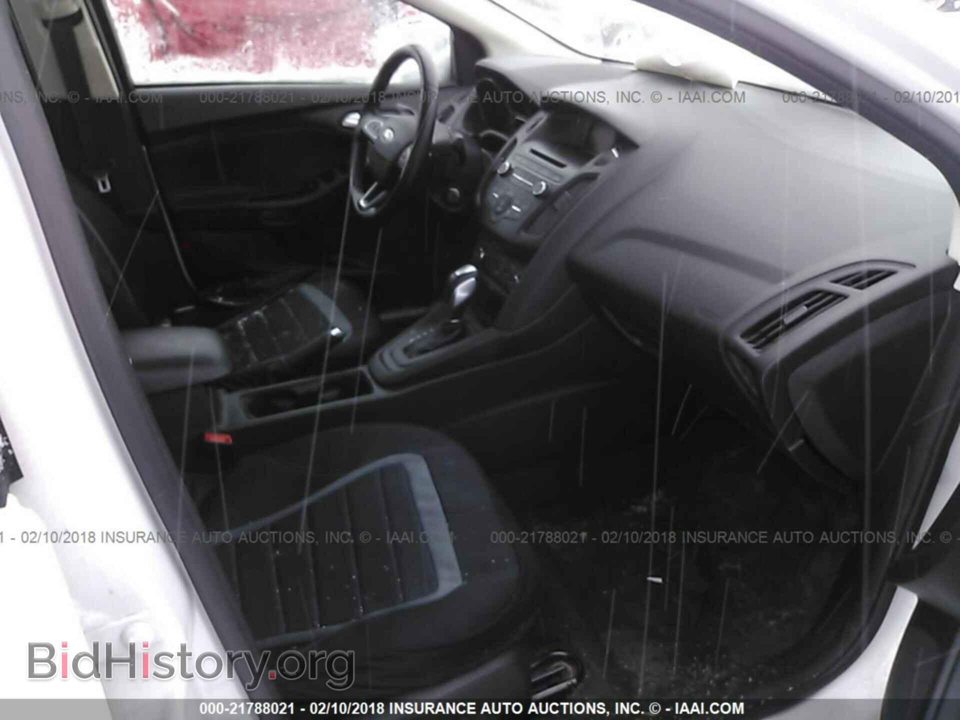 2015 Ford Focus - VIN: 1FADP3F23FL229938 - Photo 5