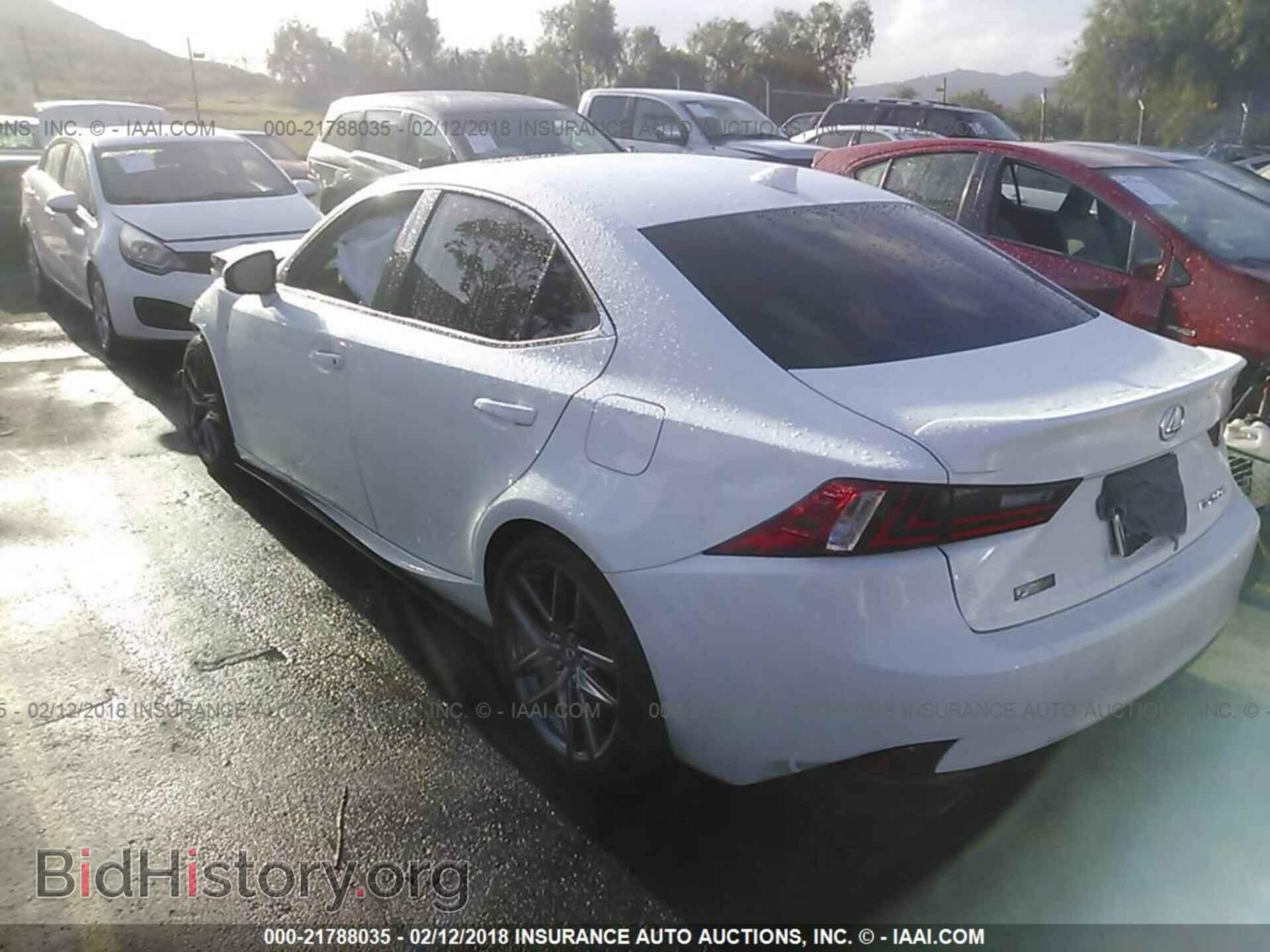 2016 Lexus Is - VIN: JTHBA1D2XG5032554 - Photo 3