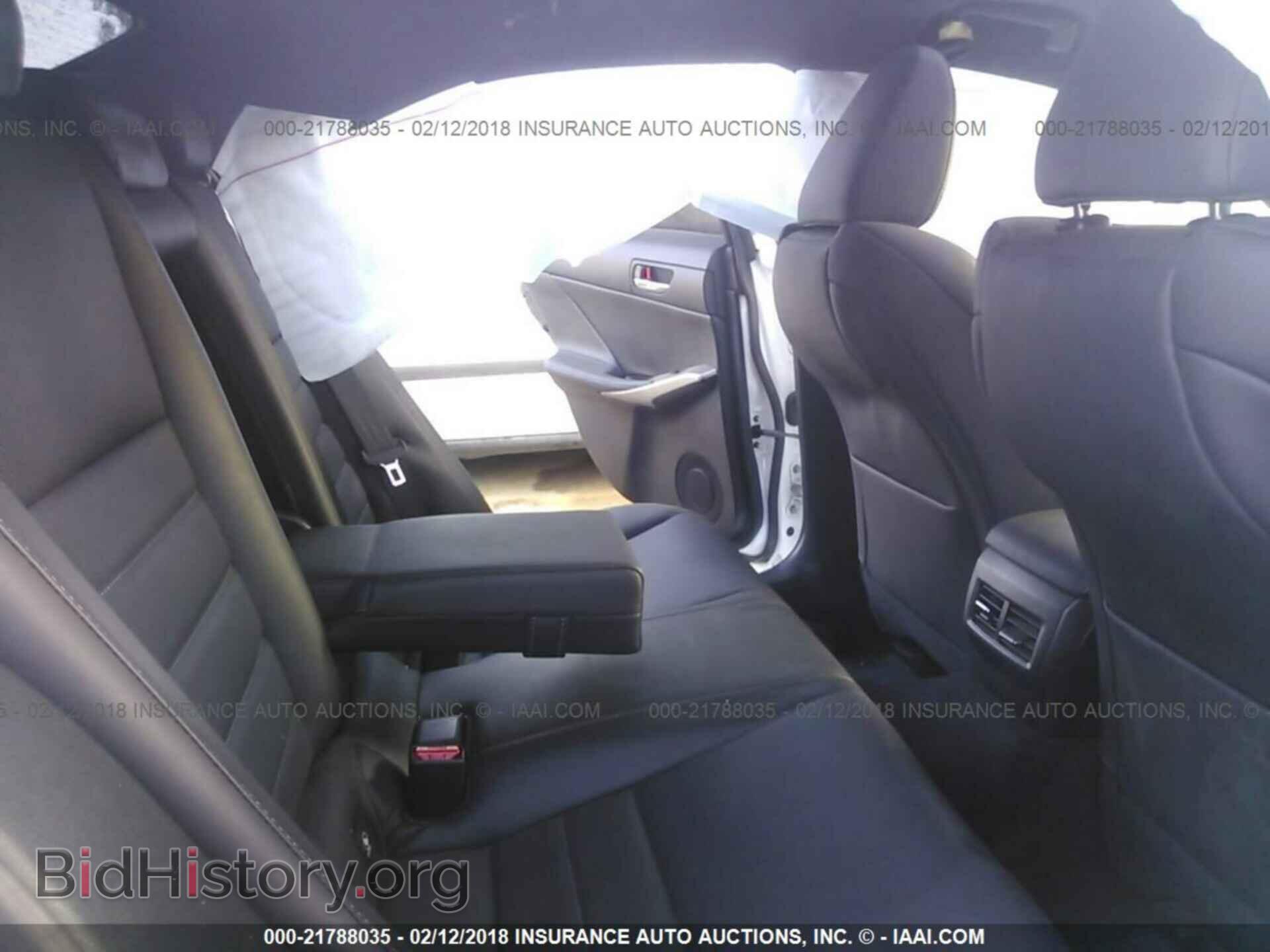 2016 Lexus Is - VIN: JTHBA1D2XG5032554 - Photo 8