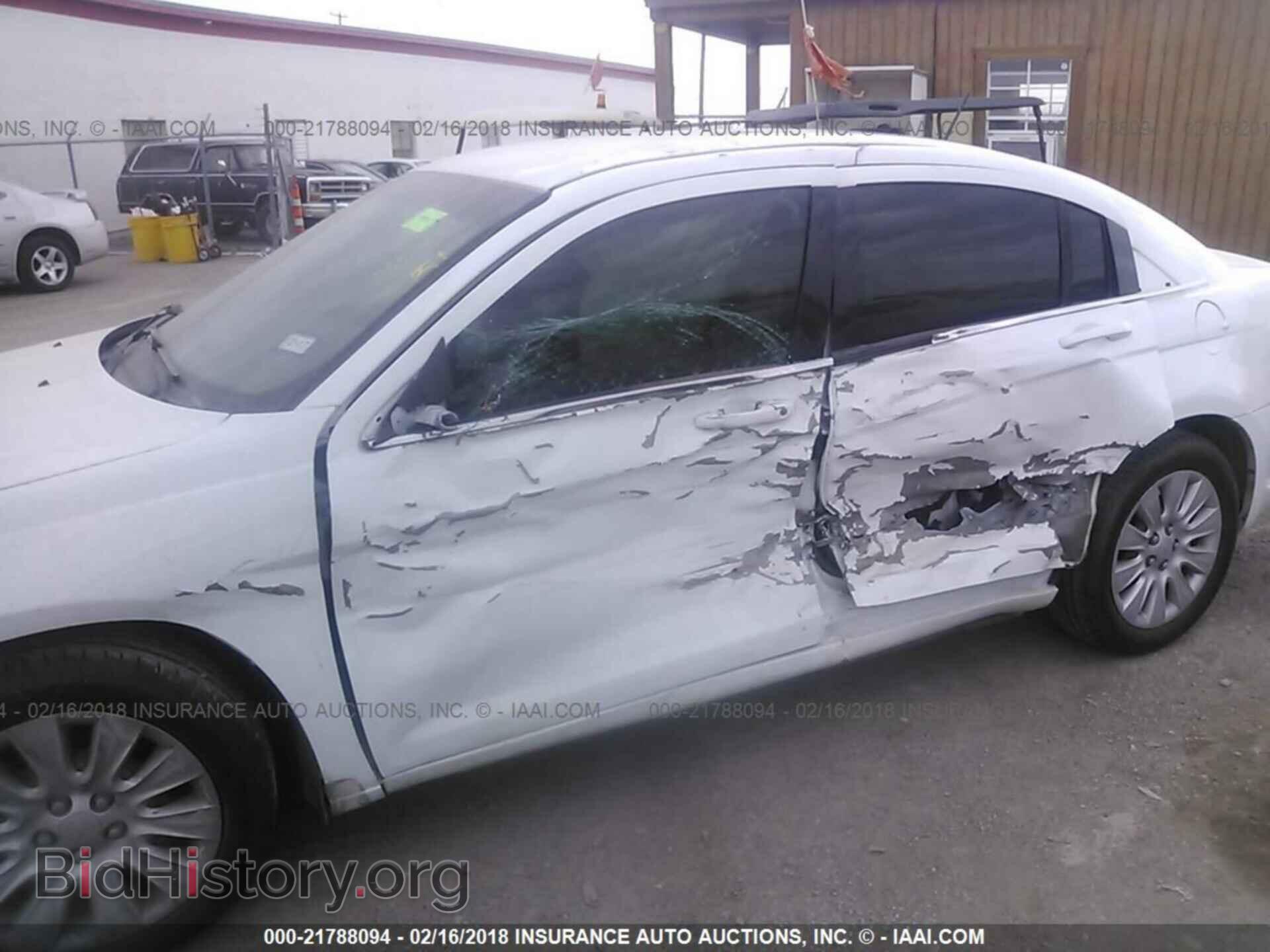 2013 Chrysler 200 - VIN: 1C3CCBAB1DN640344 - Фото 6