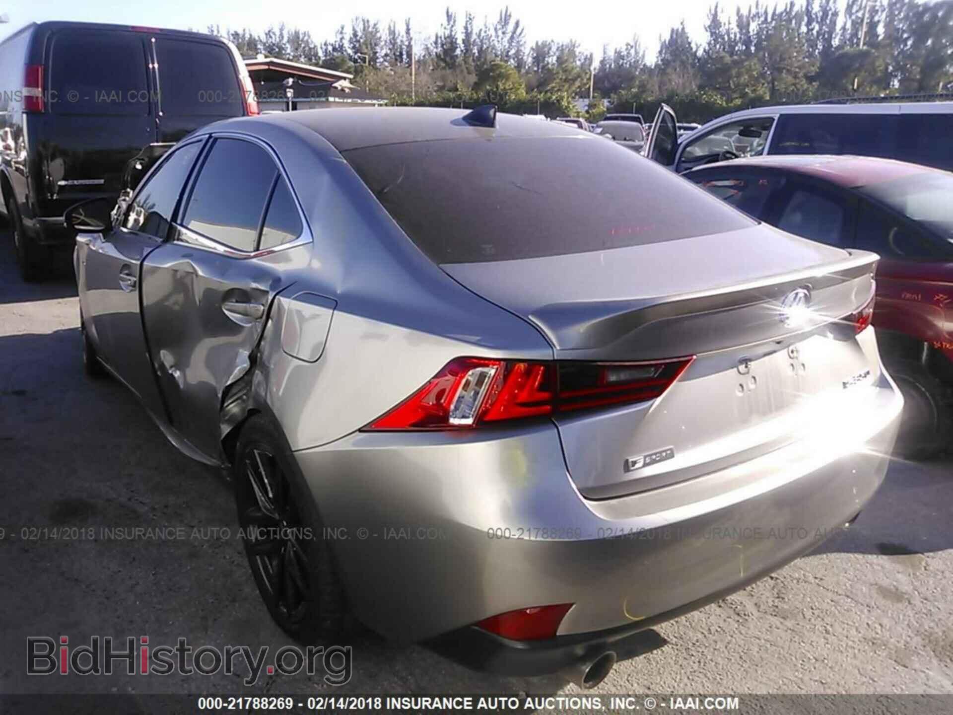 2015 Lexus Is - VIN: JTHBE1D24F5015235 - Photo 3