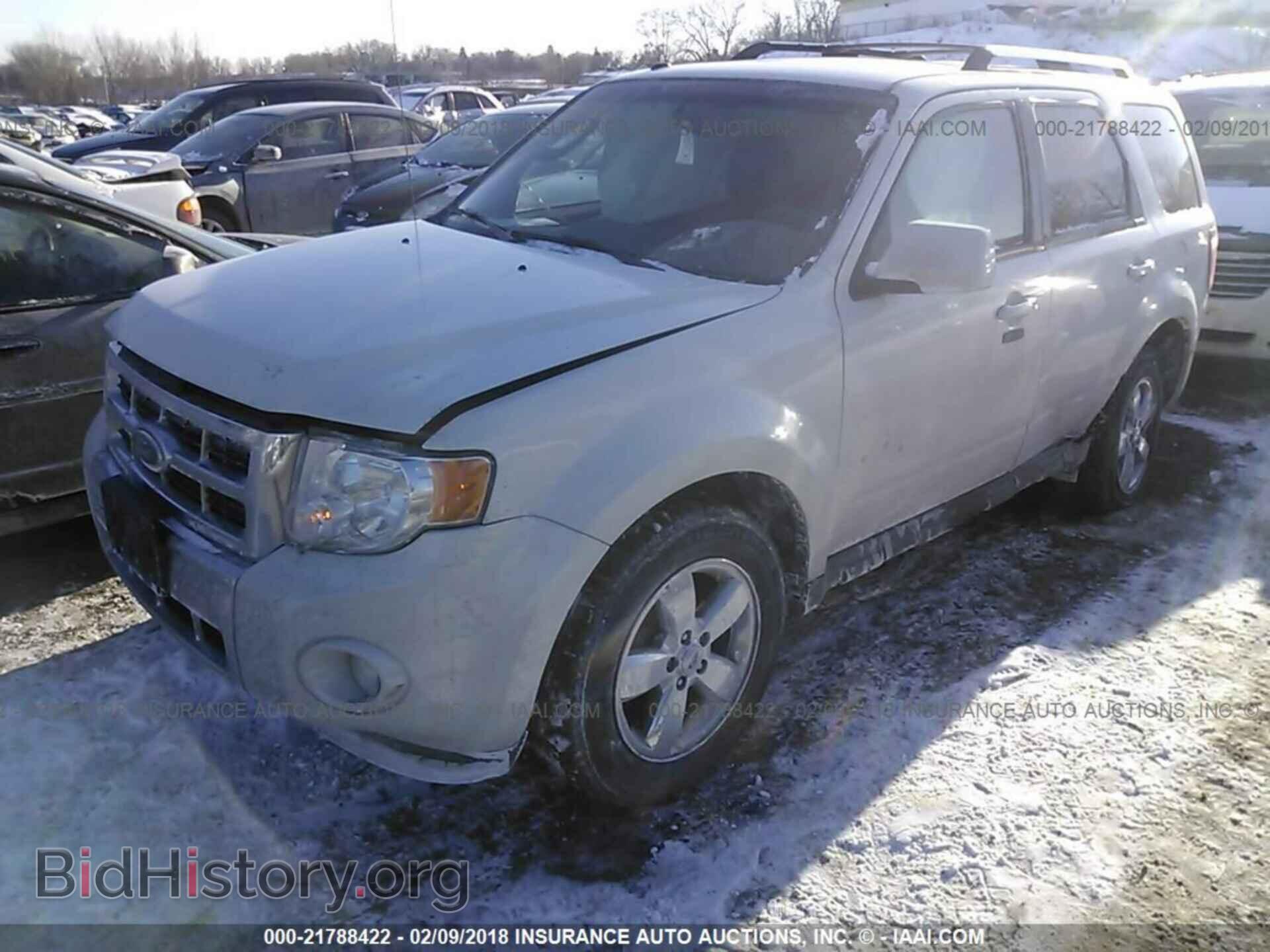 2012 Ford Escape - VIN: 1FMCU9EG1CKB04321 - Photo 2