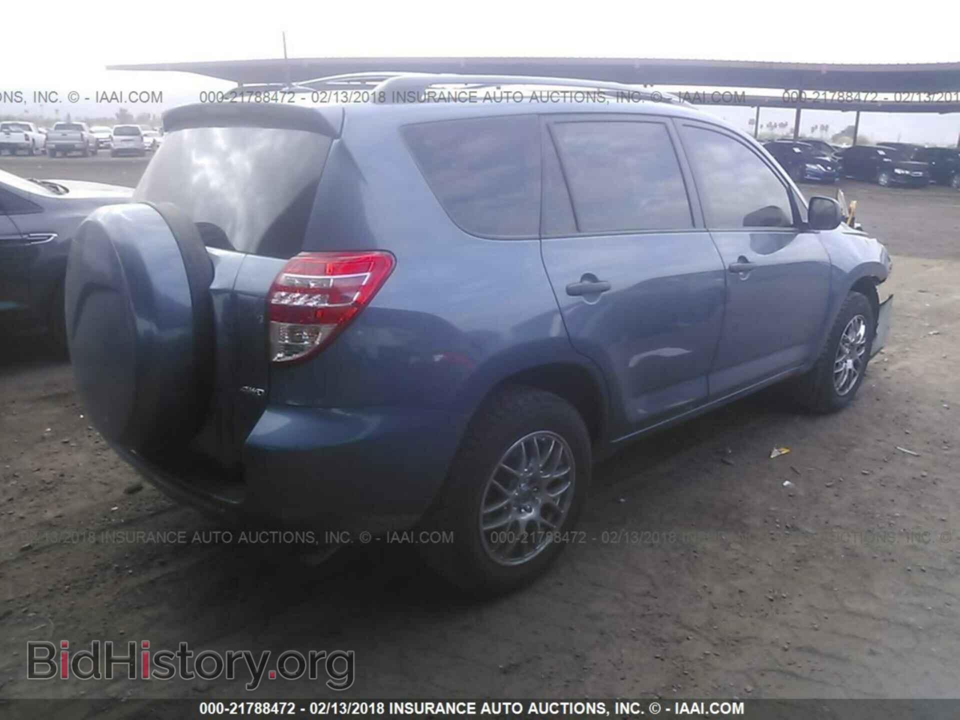 2011 Toyota Rav4 - VIN: 2T3BF4DV0BW172984 - Фото 4