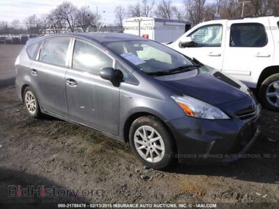 2012 Toyota PRIUS V, серый — VIN JTDZN3EU6C3146900, IAAI