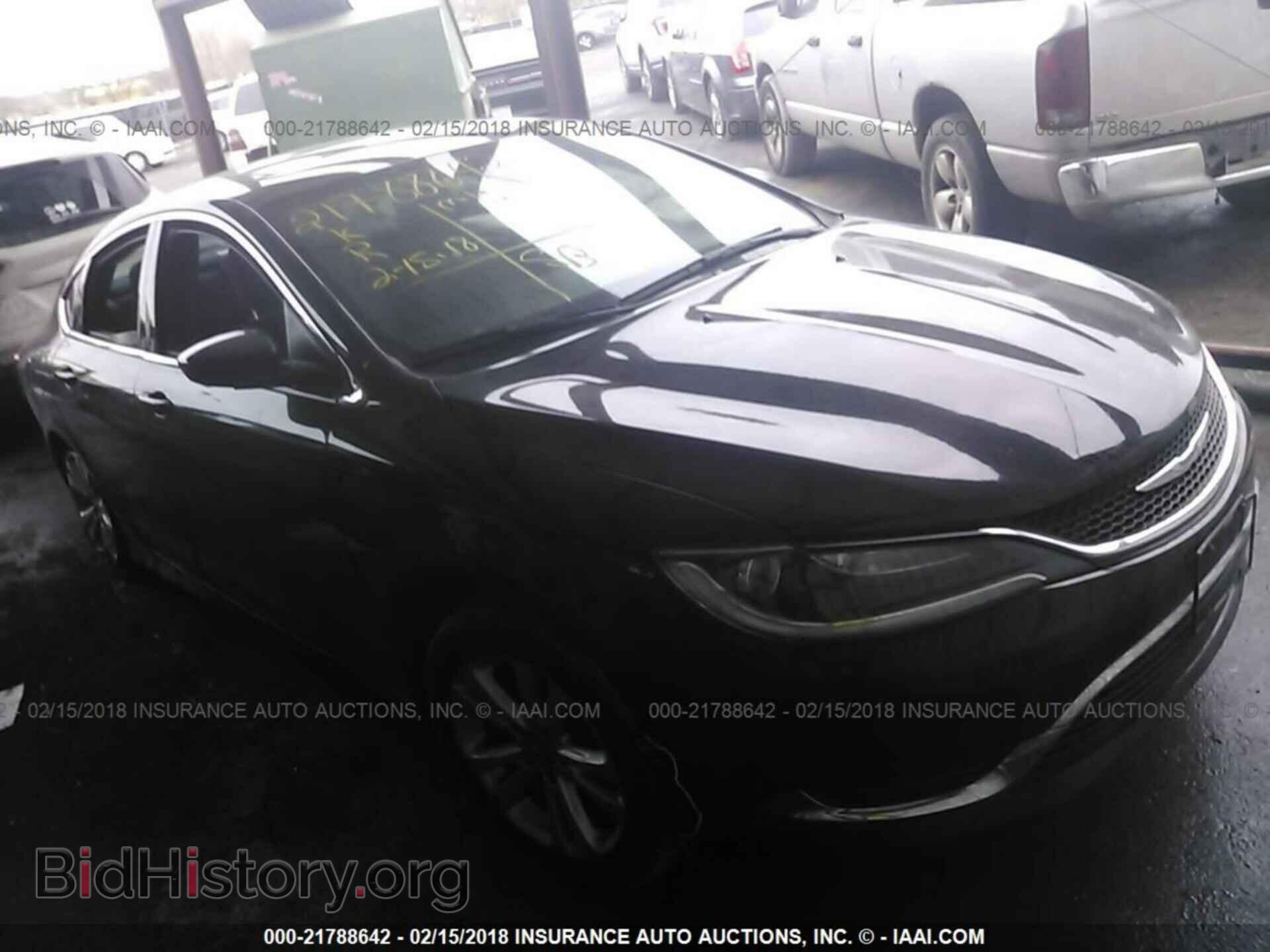 Photo 1C3CCCAB8FN539746 - Chrysler 200 2015