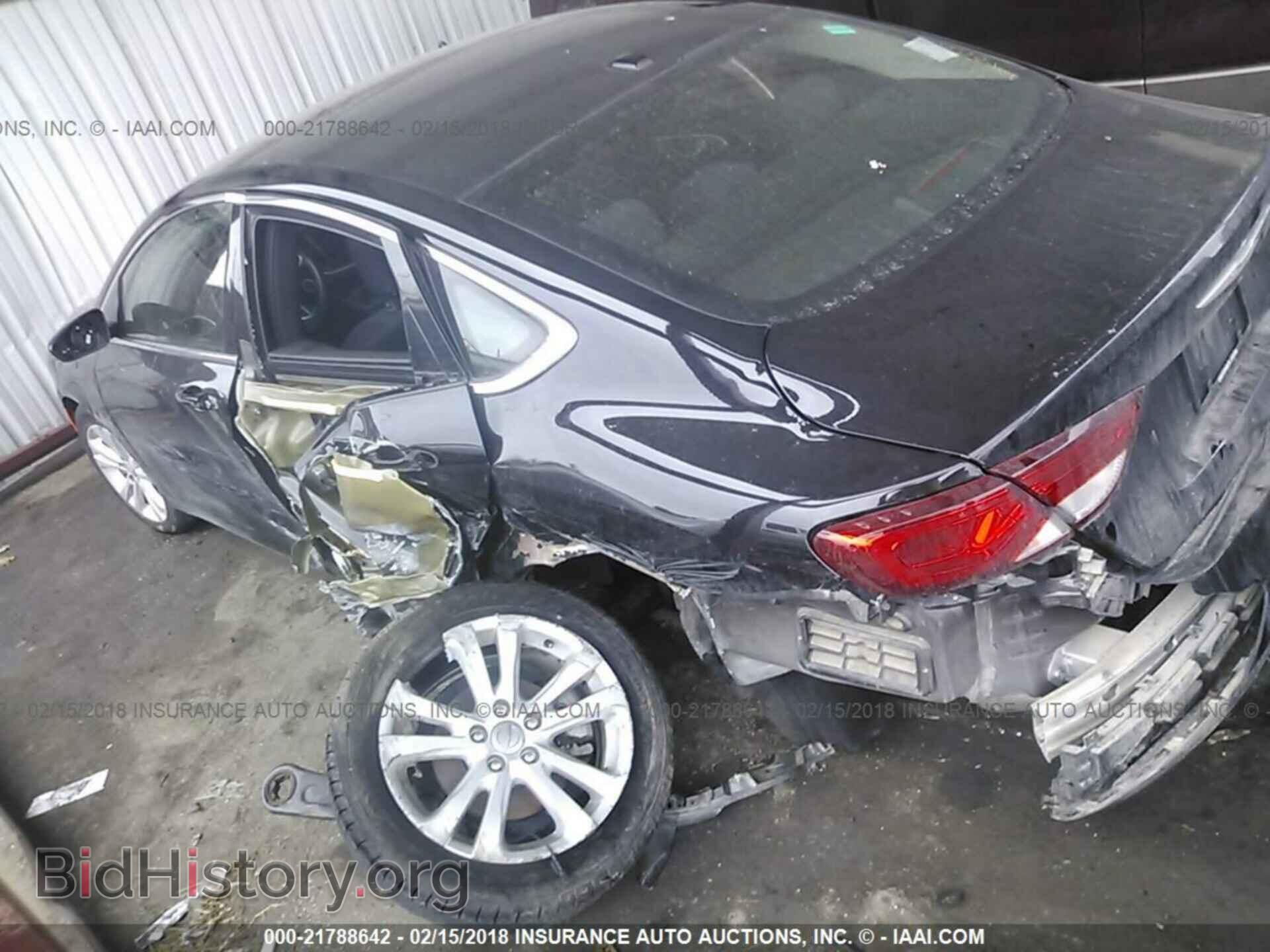 2015 Chrysler 200 - VIN: 1C3CCCAB8FN539746 - Photo 6