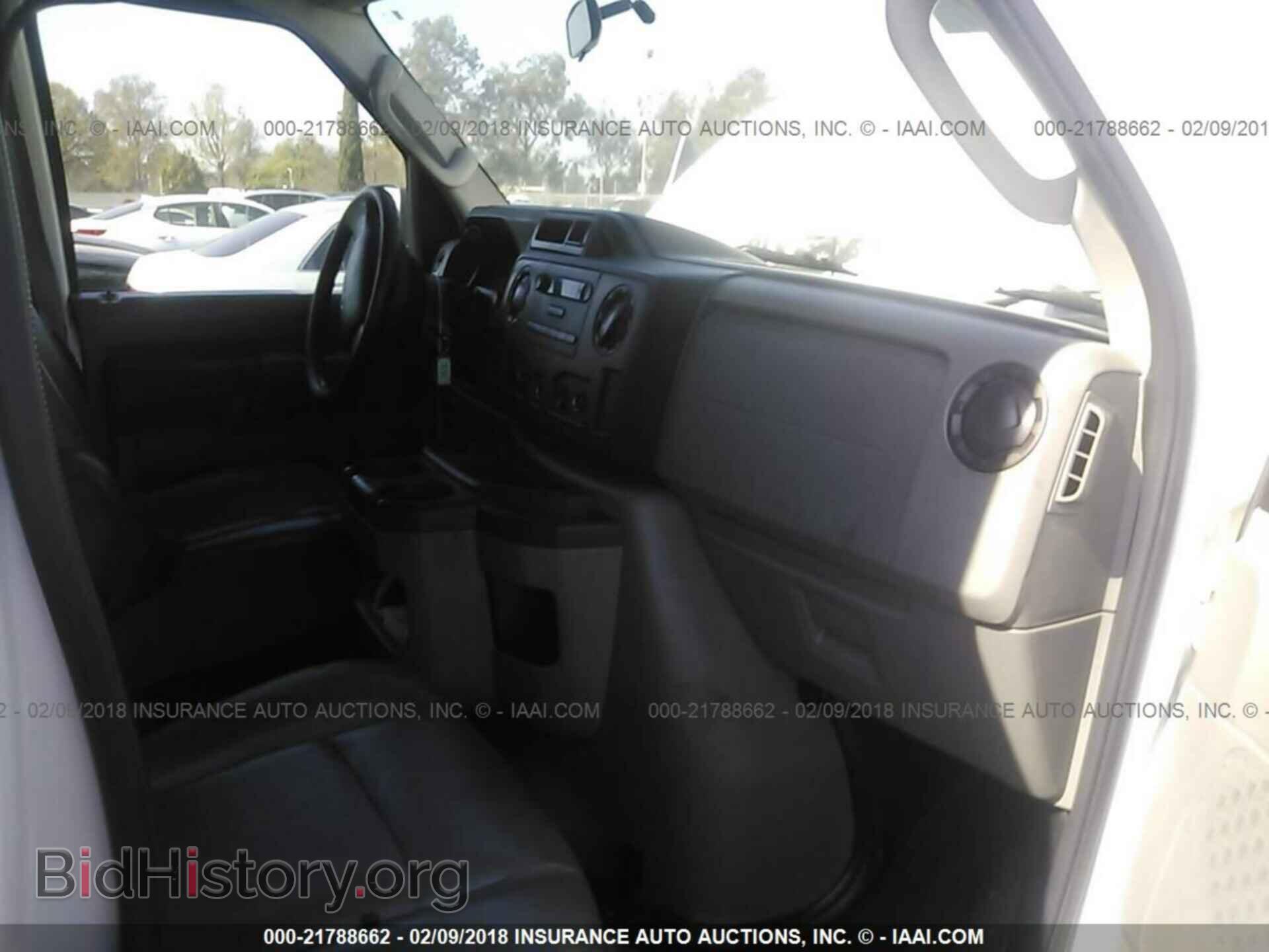 2011 Ford Econoline - VIN: 1FTNE1EW0BDA40391 - Фото 5