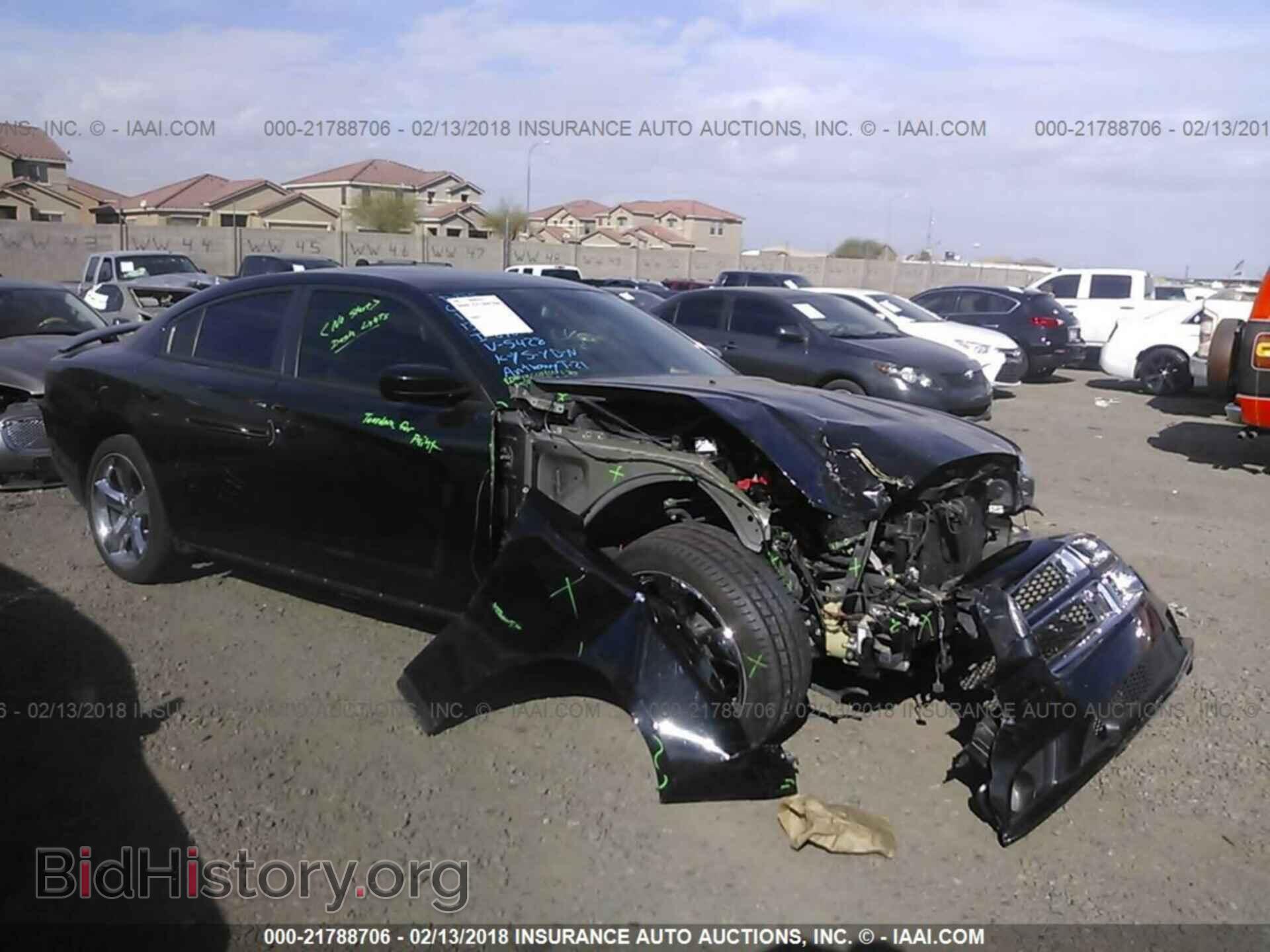 Photo 2C3CDXCT5DH675428 - Dodge Charger 2013
