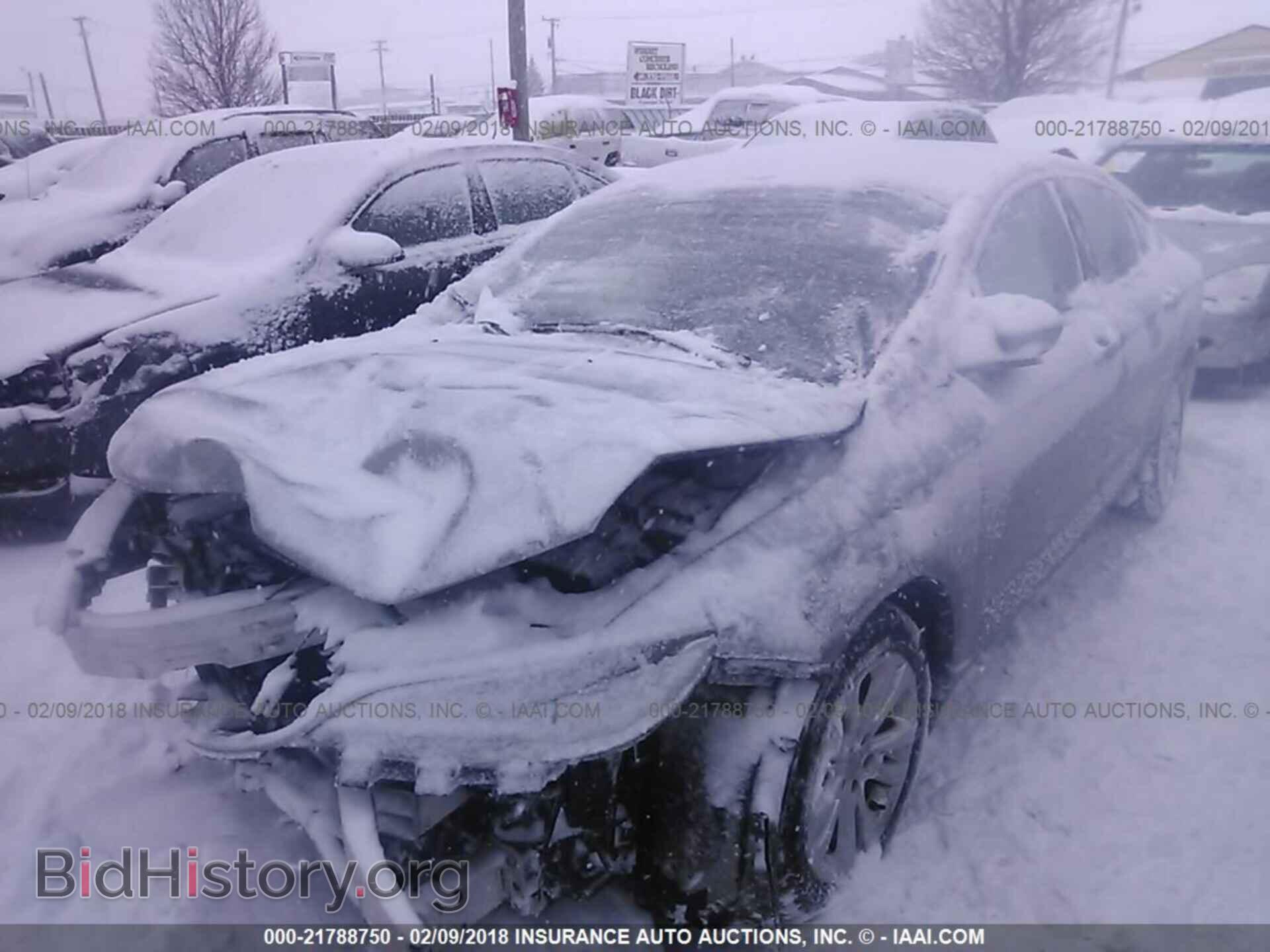 2016 Chrysler 200 - VIN: 1C3CCCAB9GN112805 - Photo 2