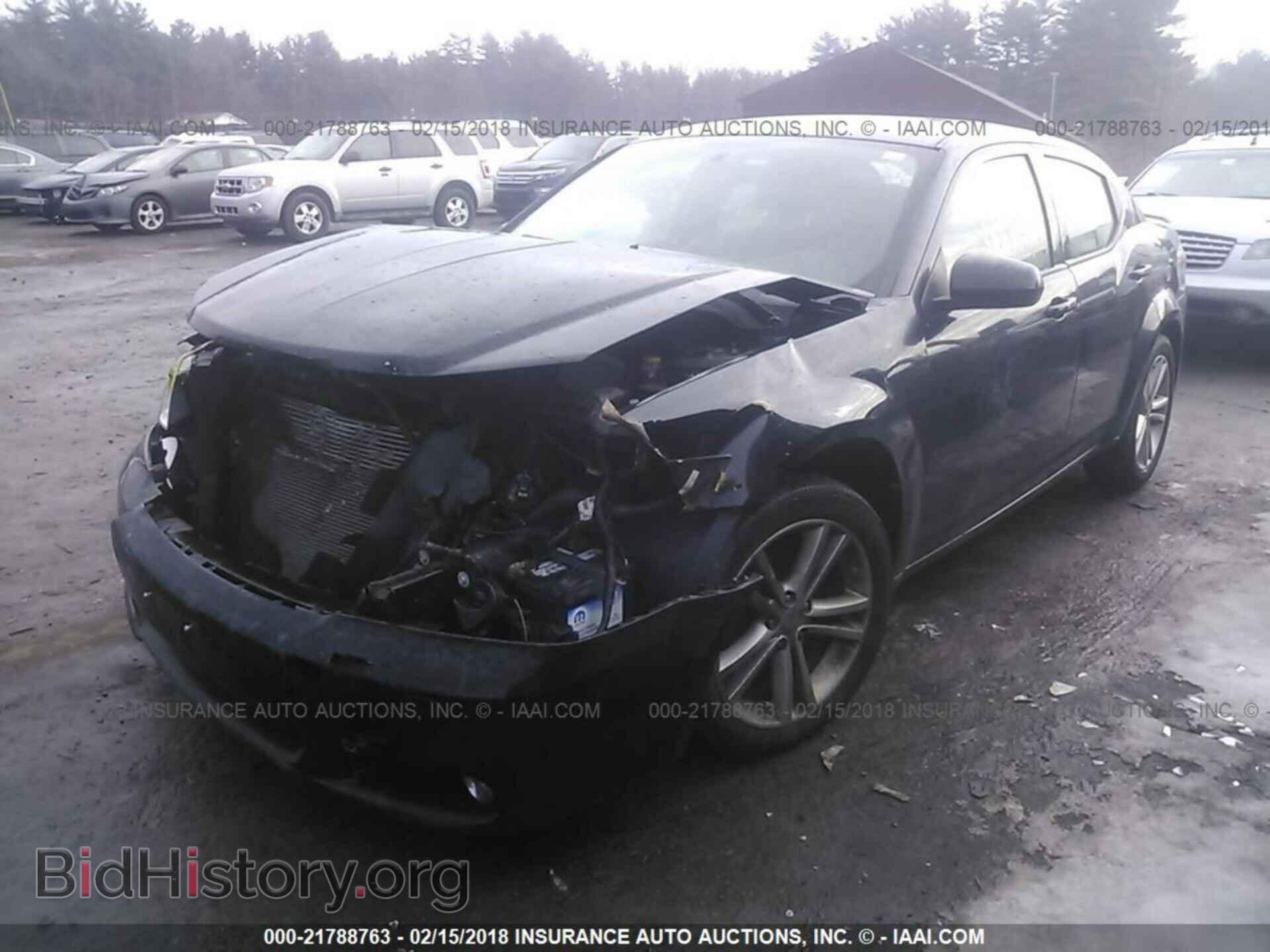 2011 Dodge Avenger - VIN: 1B3BD1FG9BN544804 - Photo 2