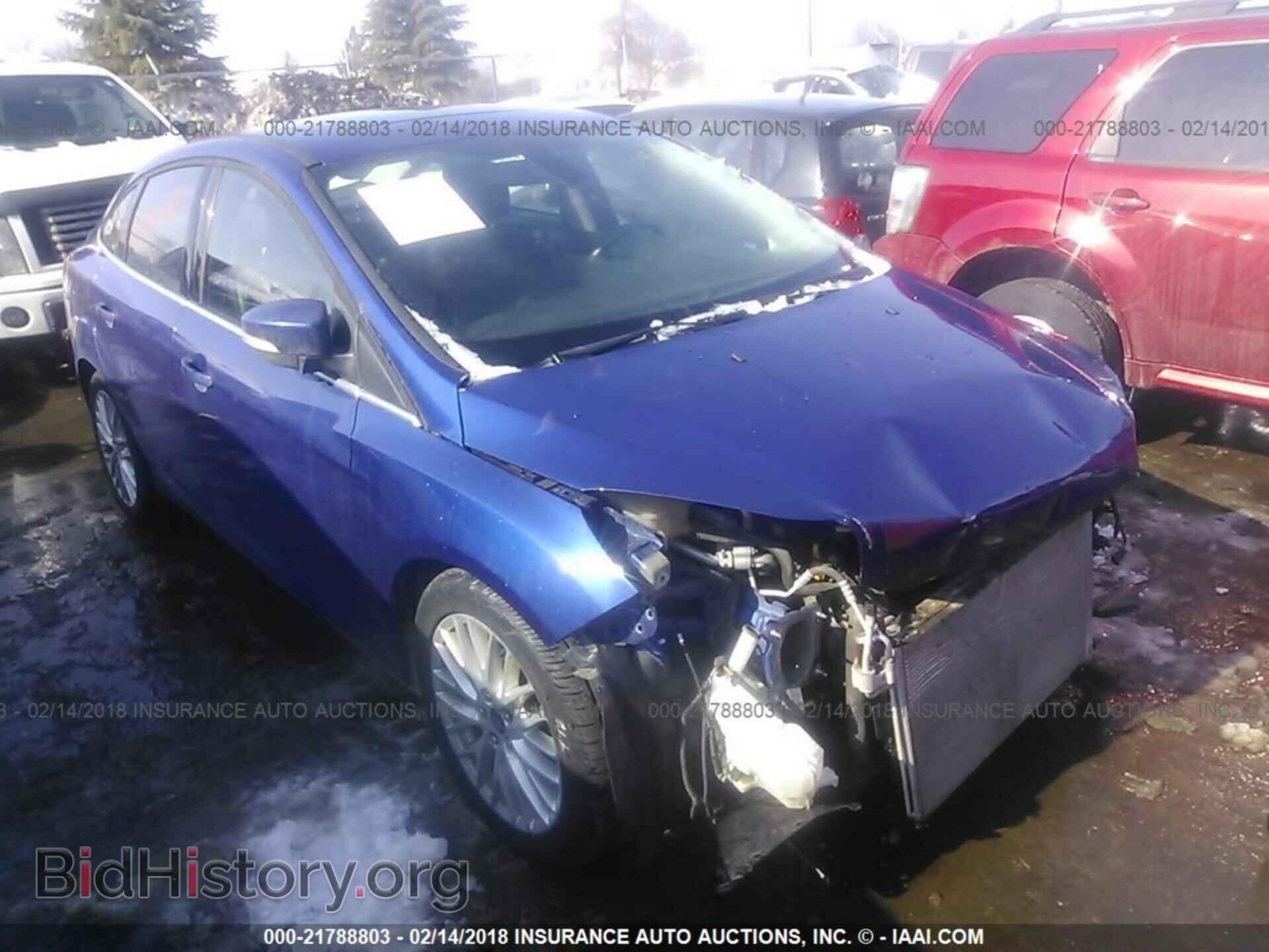 Photo 1FAHP3H21CL256503 - Ford Focus 2012