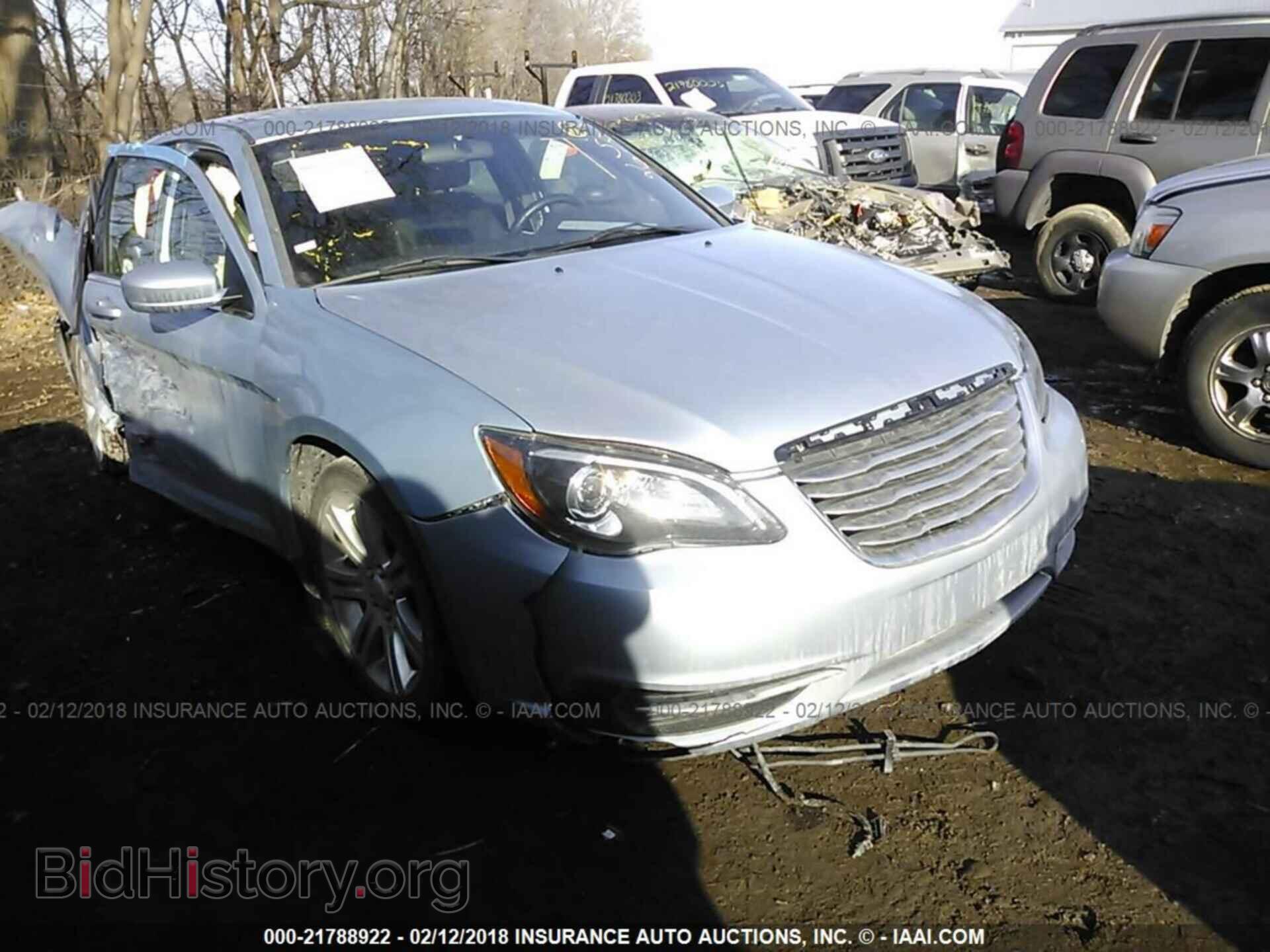 Фотография 1C3CCBBG9CN174994 - Chrysler 200 2012