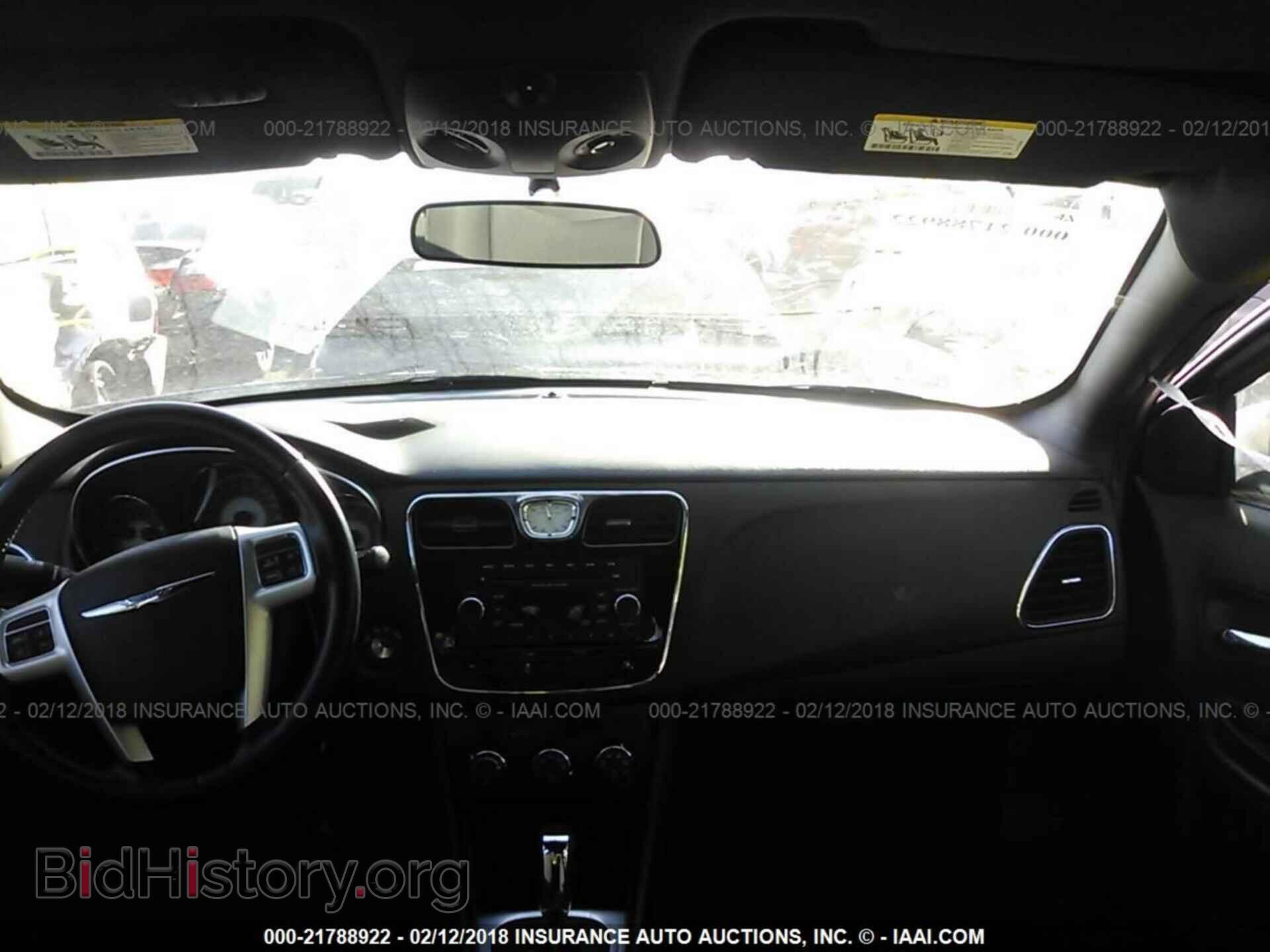 2012 Chrysler 200 - VIN: 1C3CCBBG9CN174994 - Фото 5