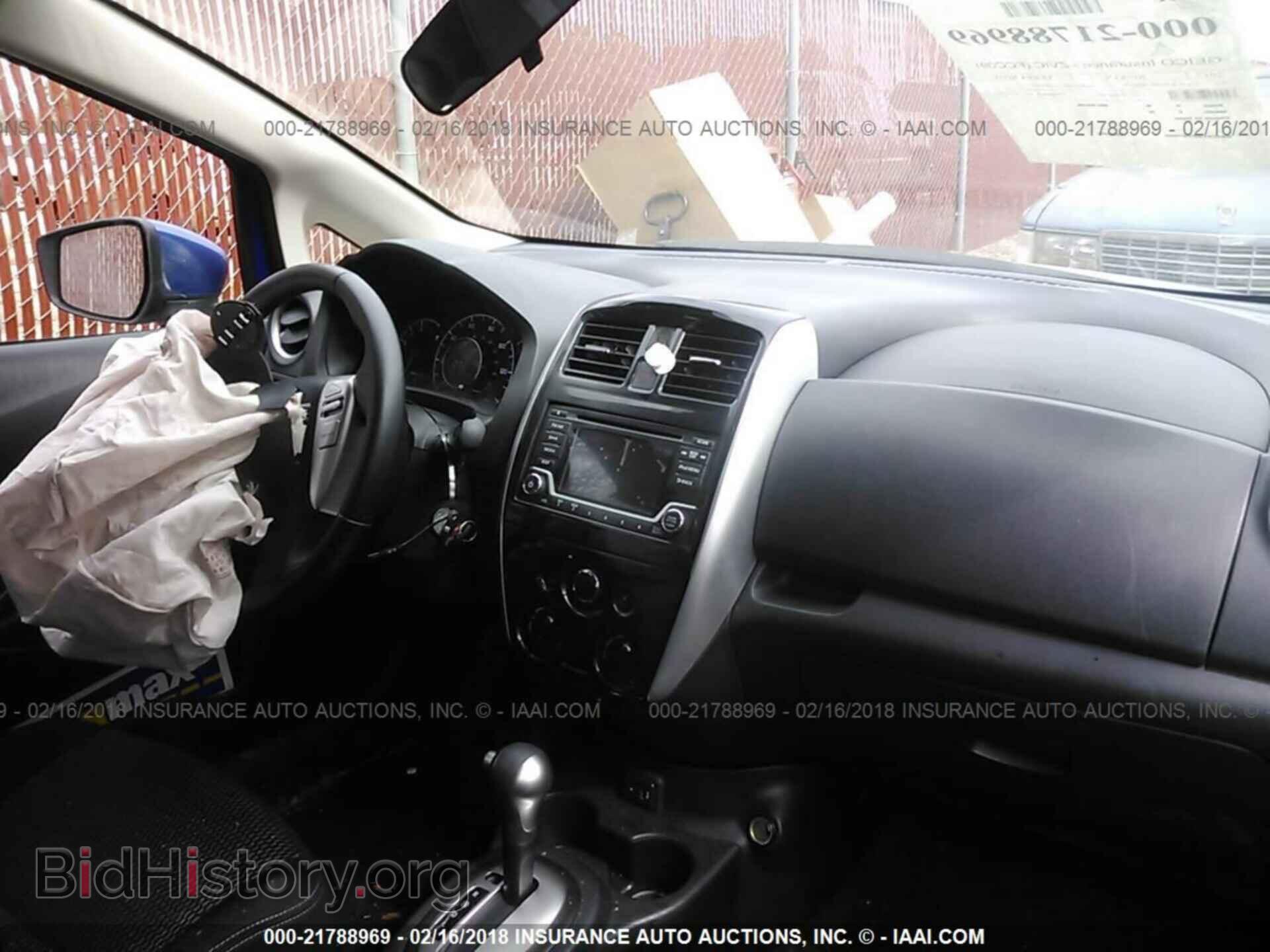 2017 Nissan Versa note - VIN: 3N1CE2CP2HL366479 - Фото 5