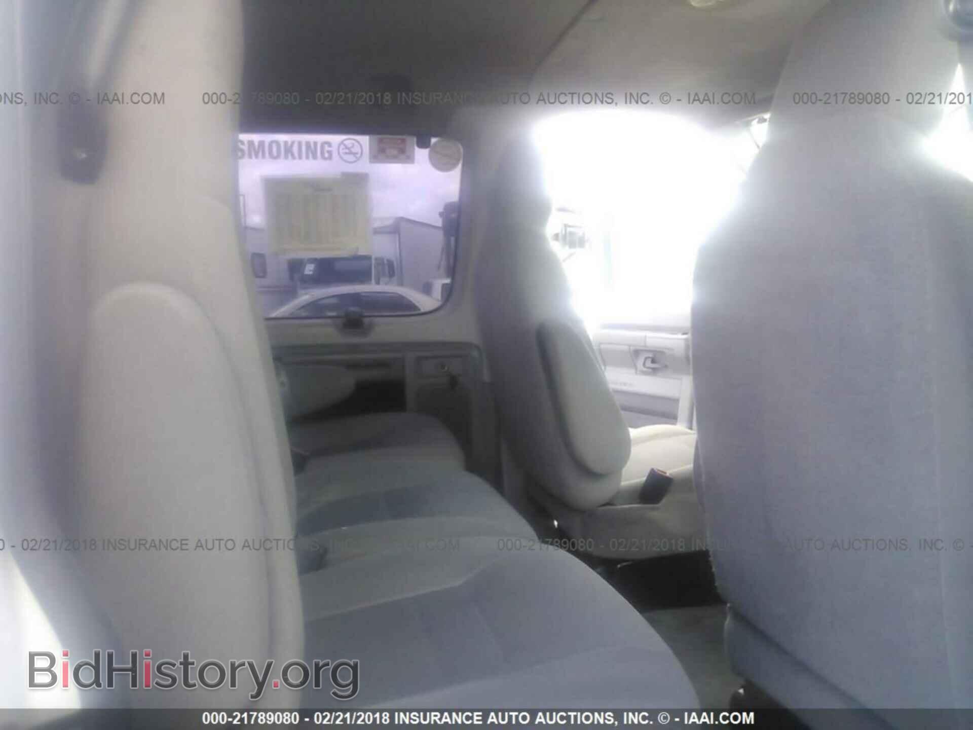 2011 Ford Econoline - VIN: 1FBSS3BL2BDB06459 - Photo 8