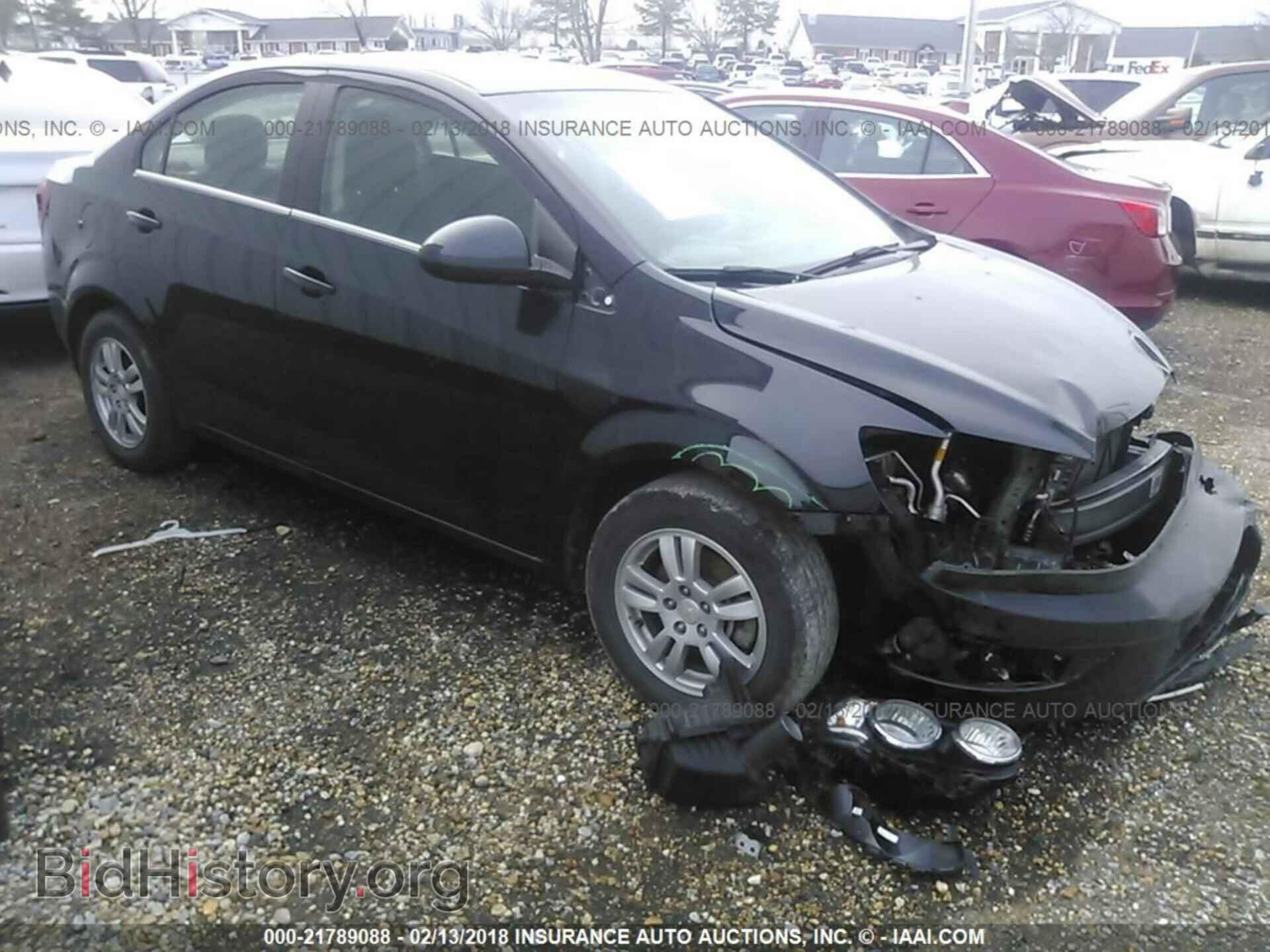 Фотография 1G1JC5SHXE4149195 - Chevrolet Sonic 2014
