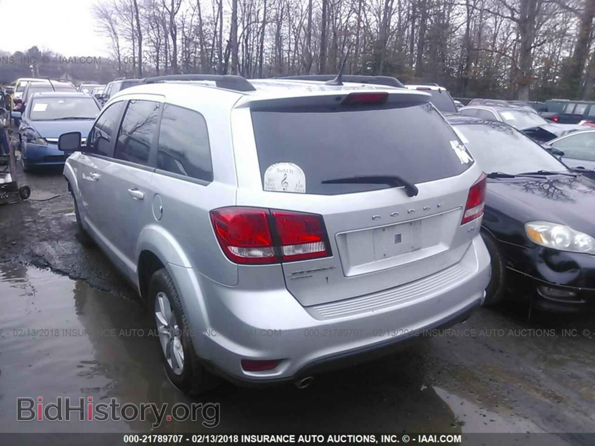 2014 Dodge Journey - VIN: 3C4PDDBG6ET143596 - Фото 3