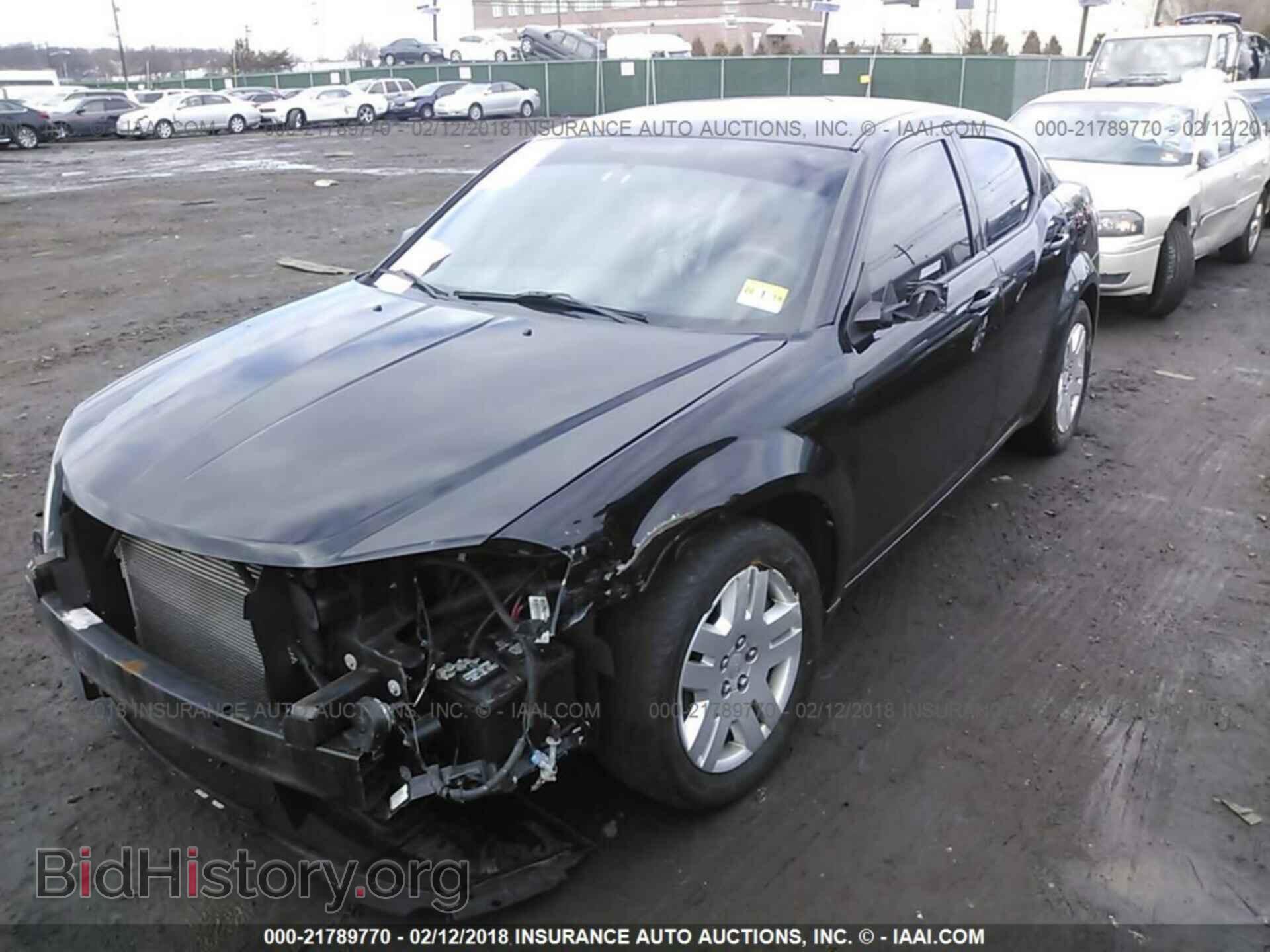 2011 Dodge Avenger - VIN: 1B3BD4FB2BN588522 - Photo 2